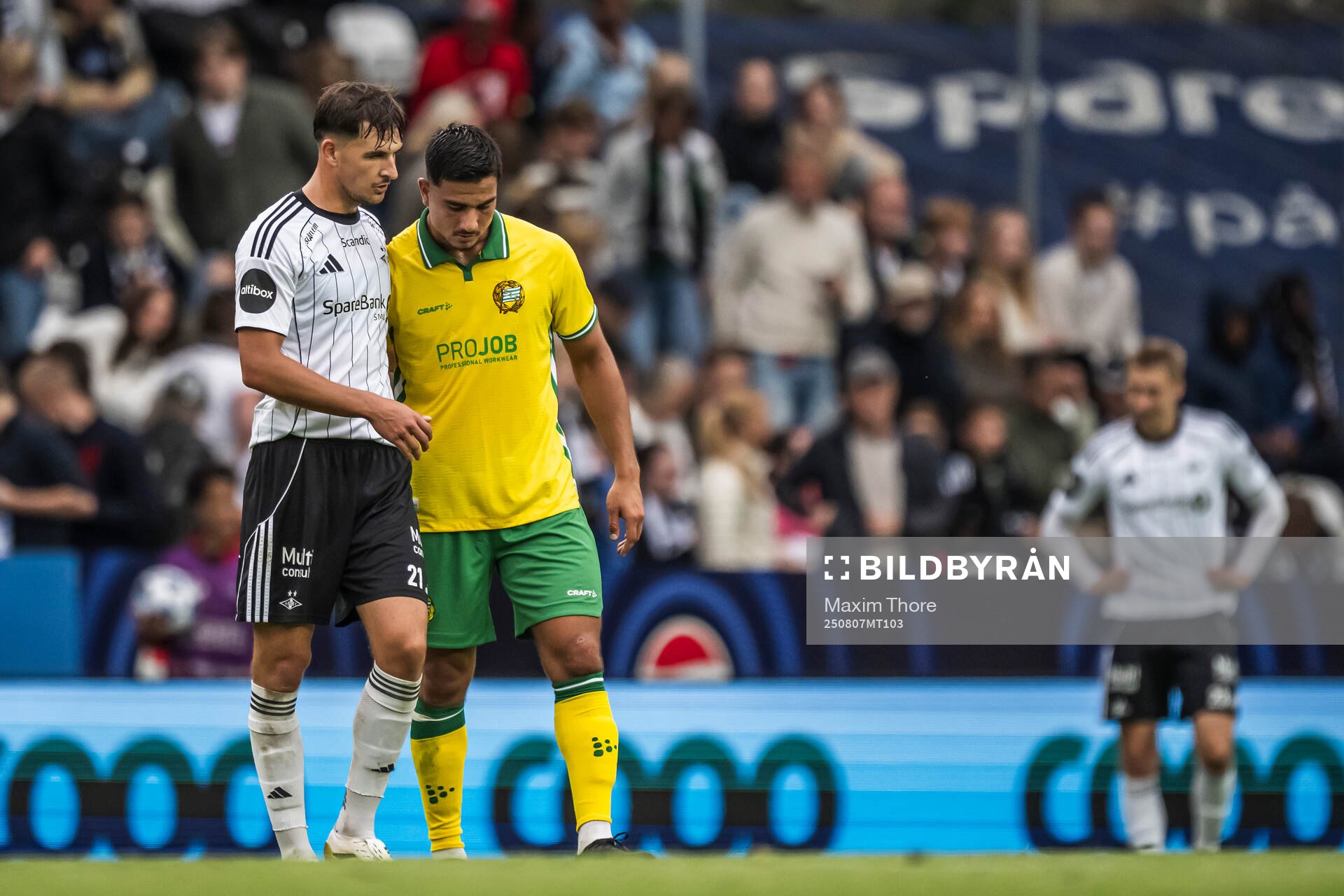 Thomas Nemcik of Rosenborg and Jusef Erabi of Hammarby