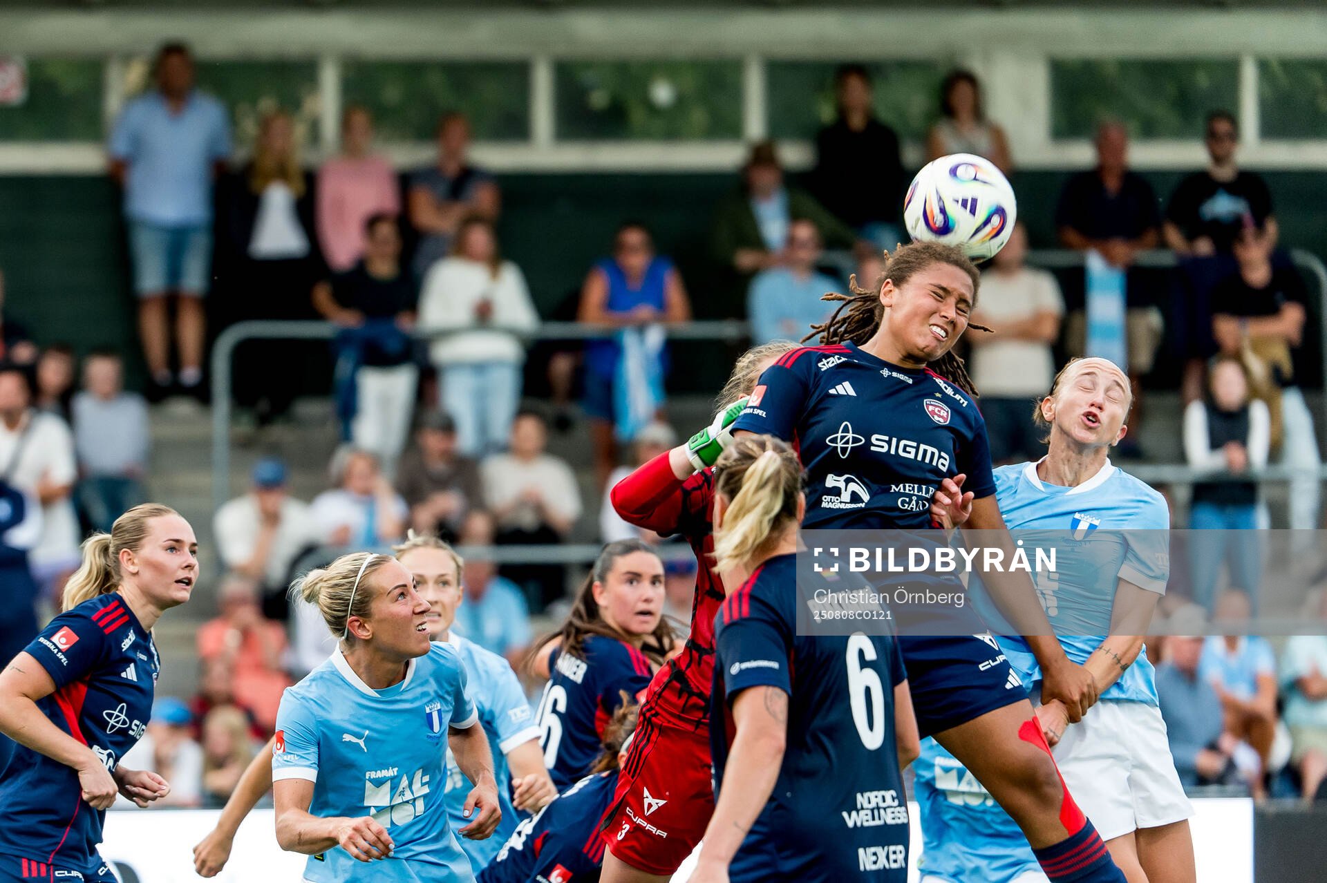 Rosengårds Jo-Anne Agbor Tataw Cronquist och Malmö FFs