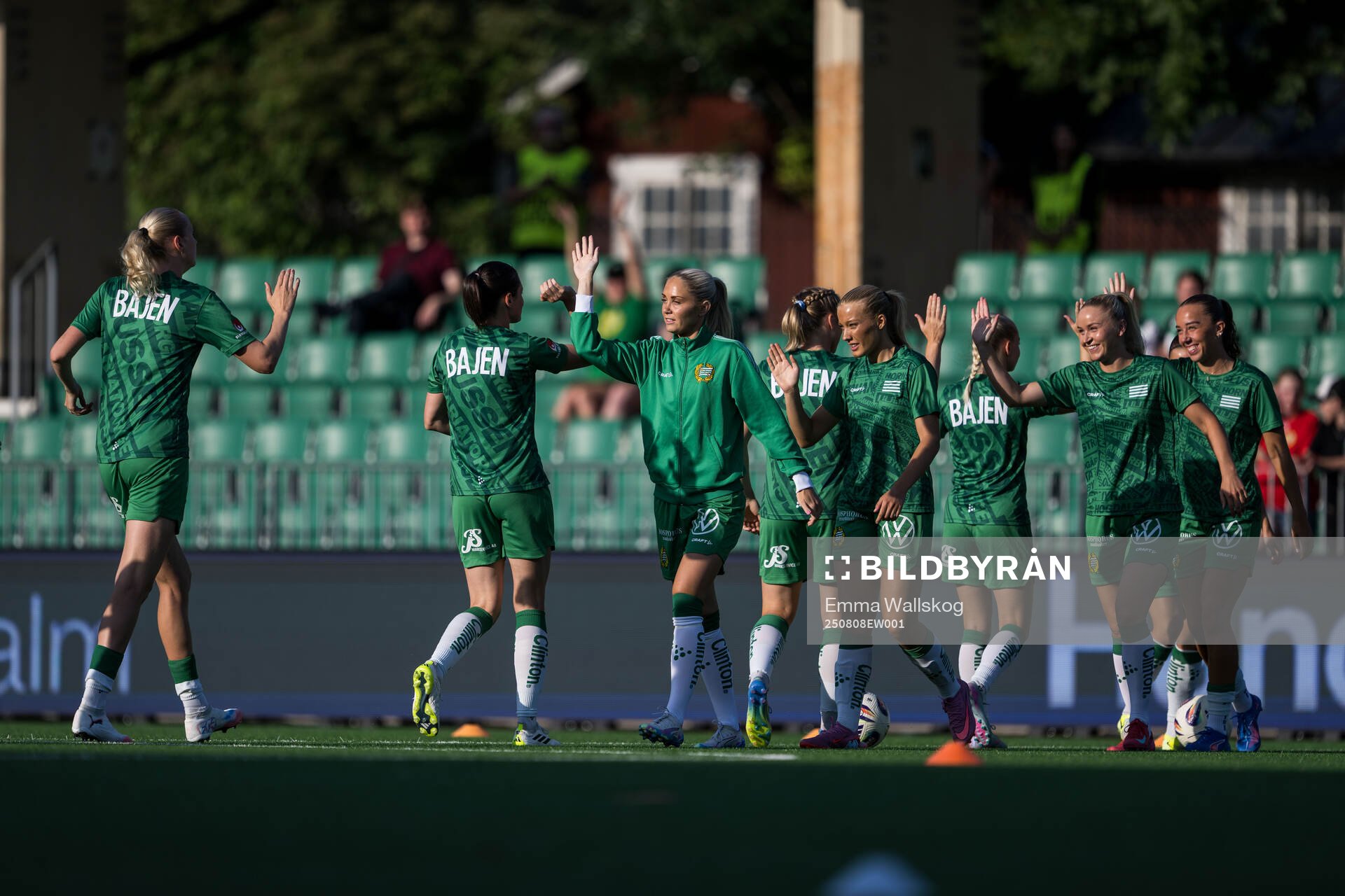 Hammarbys Alice Carlsson och Smilla Holmberg