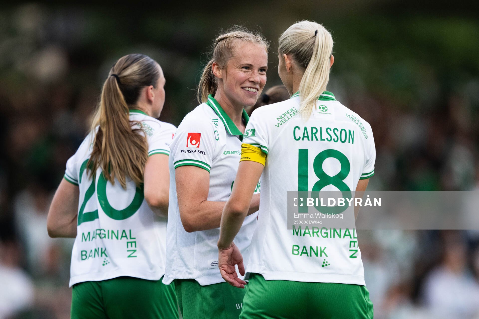Hammarbys Julie Blakstad jublar med Alice Carlsson