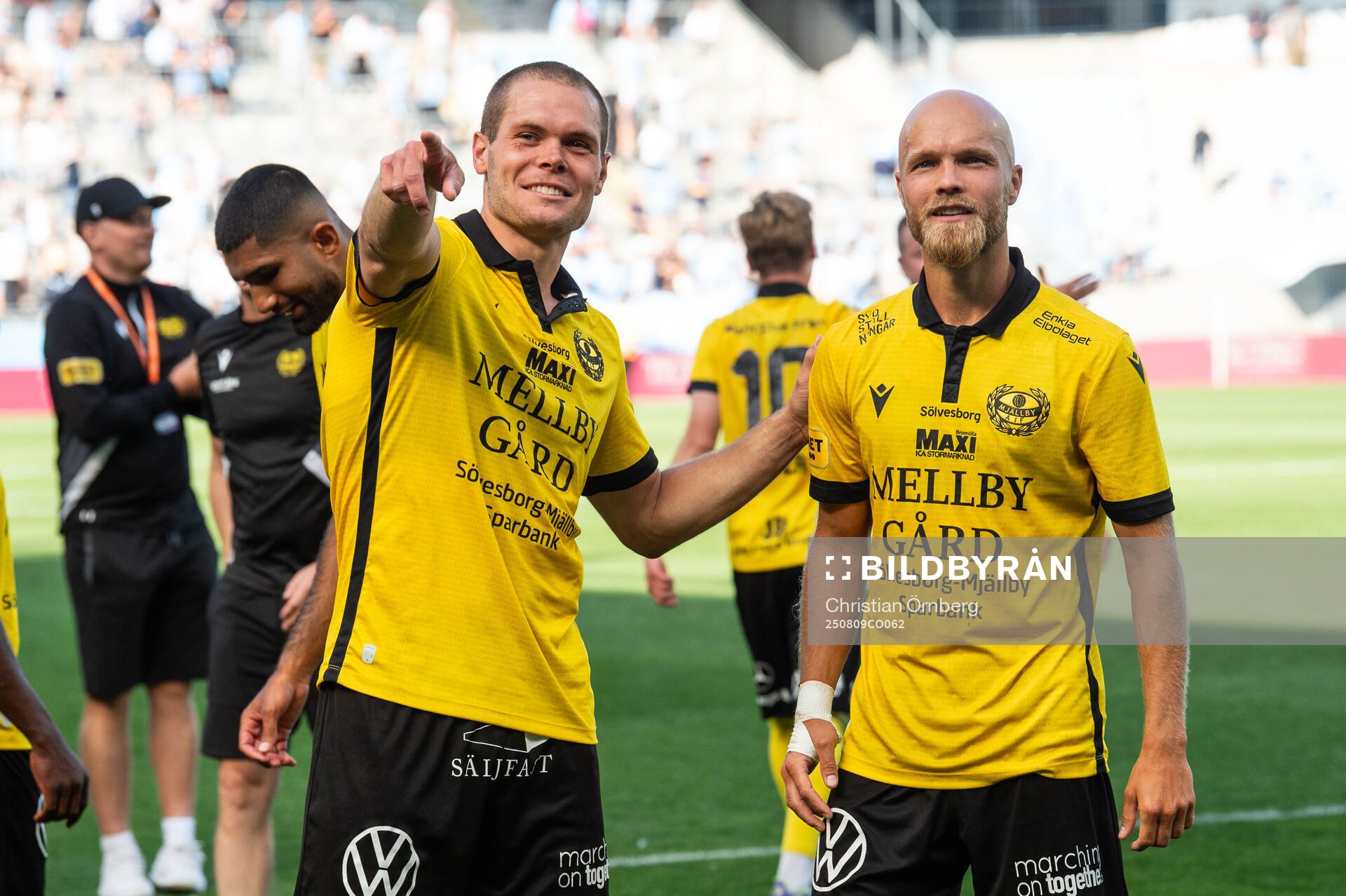 Mjällbys Jacob Bergström och Viktor Gustafson