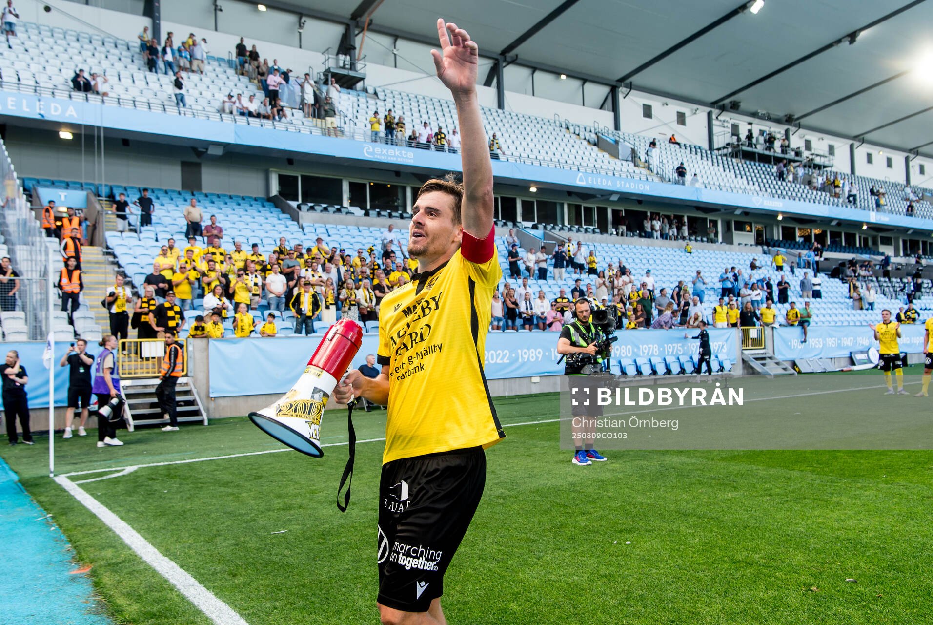Mjällbys Jesper Gustavsson jublar