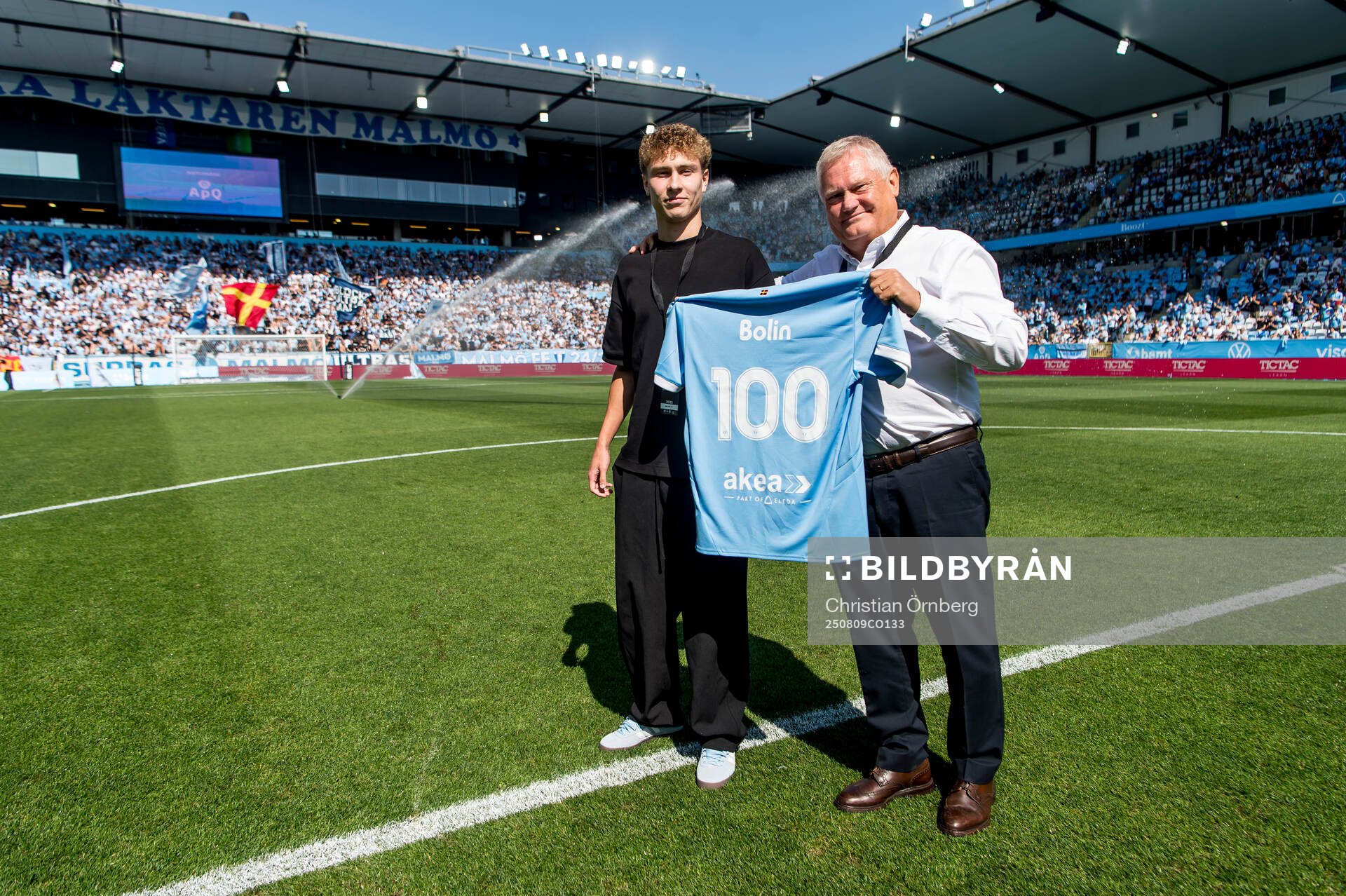 Malmö FFs Hugo Bolin hyllas för 100 matcher av