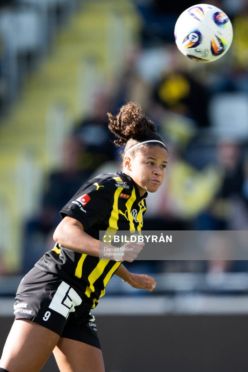 Häckens Felicia Schröder