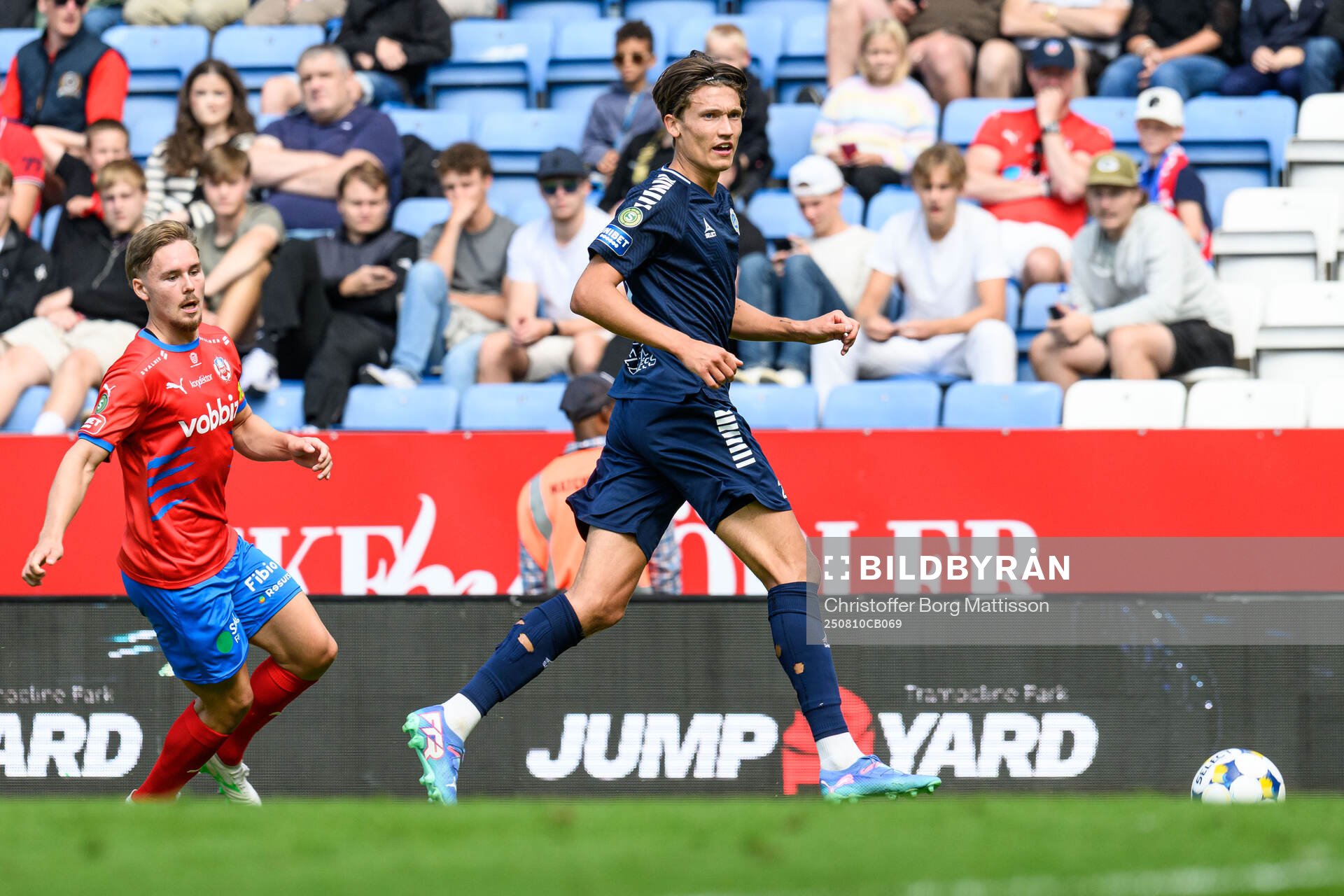 Helsingborgs Simon Bengtsson och Utsiktens Noah Johansson