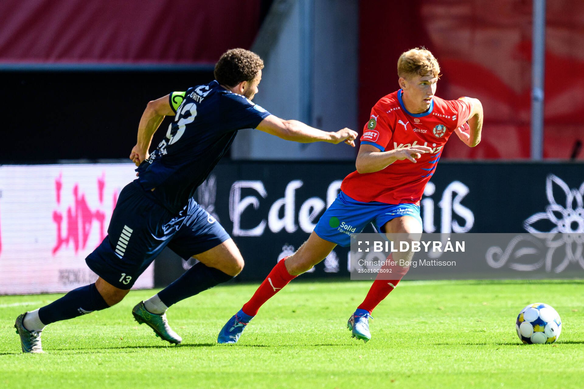 Utsiktens Malkolm Moenza och Helsingborgs Benjamin Örn