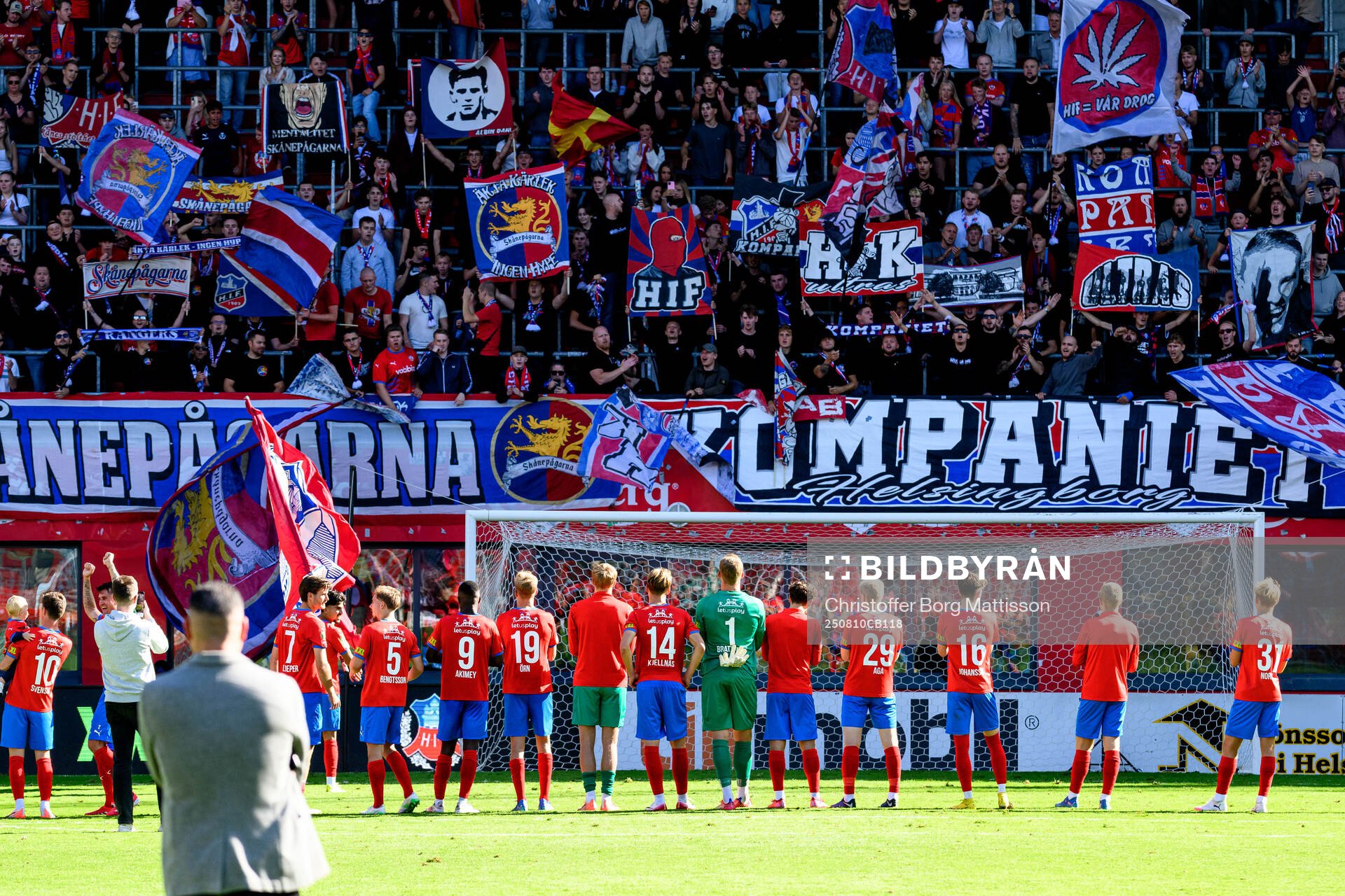 Helsingborgs spelare jublar