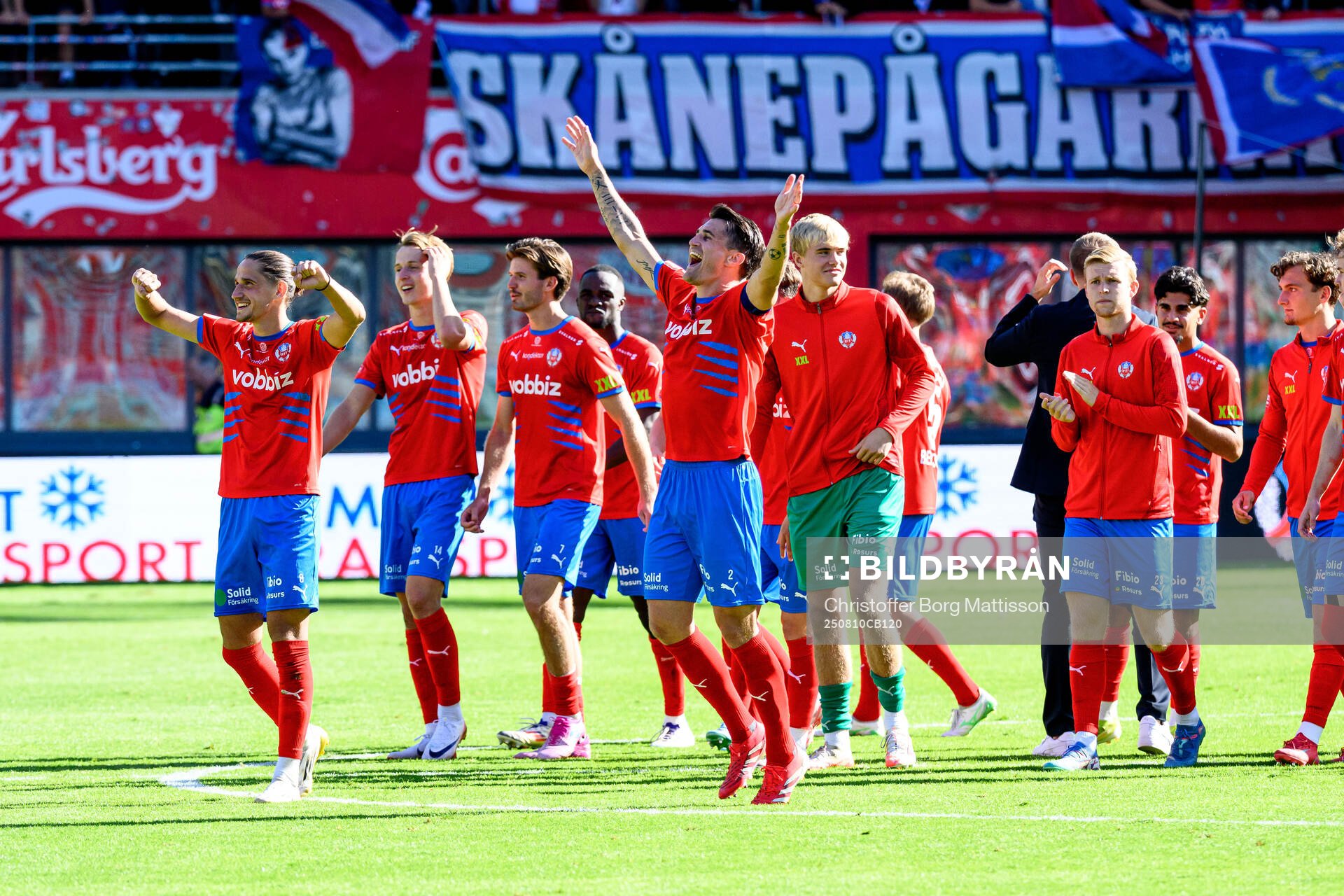 Helsingborgs spelare jublar