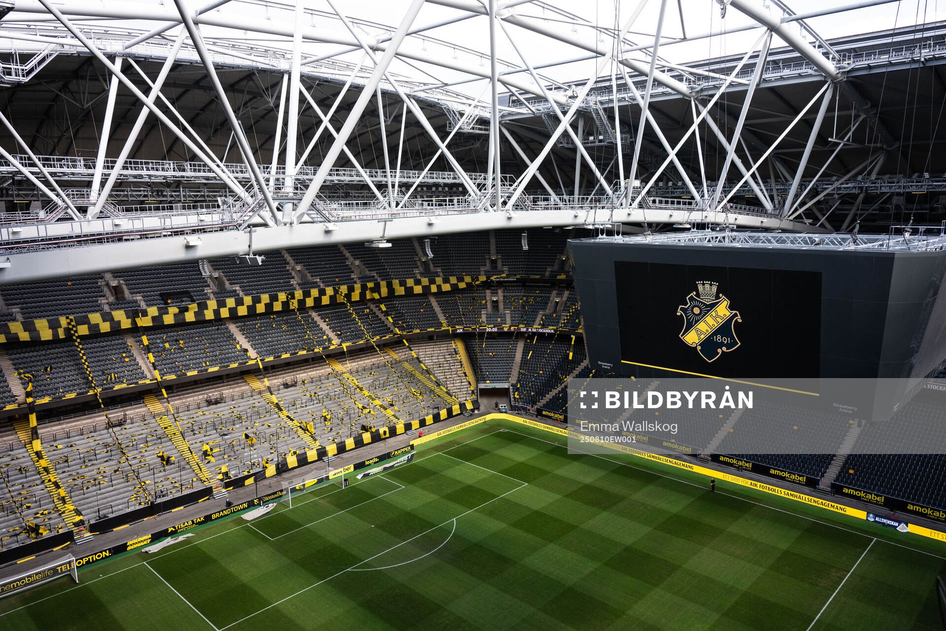 Interiör vy över Strawberry Arena