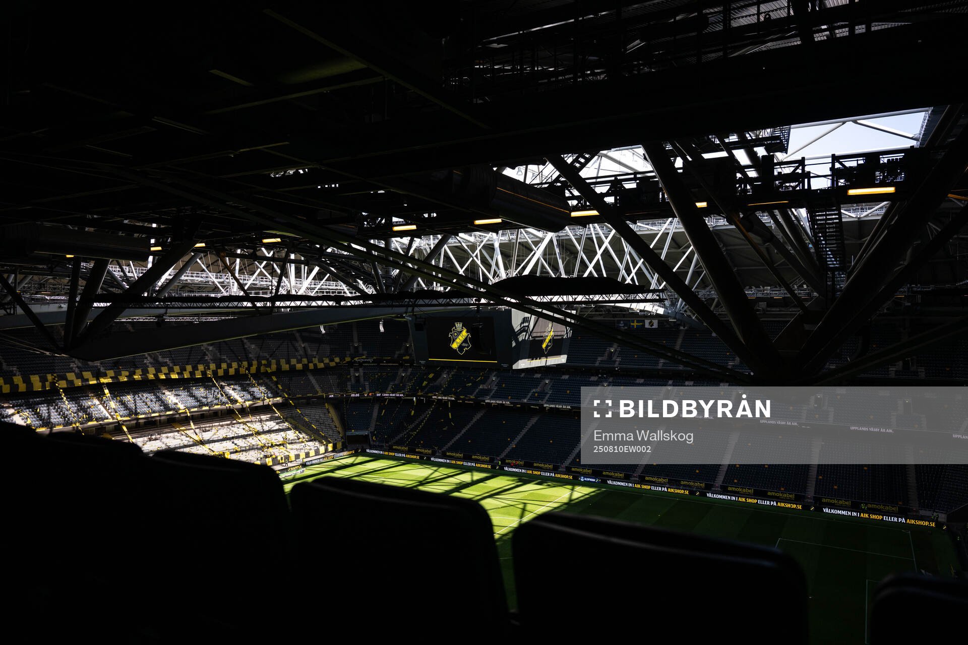 Interiör vy över Strawberry Arena