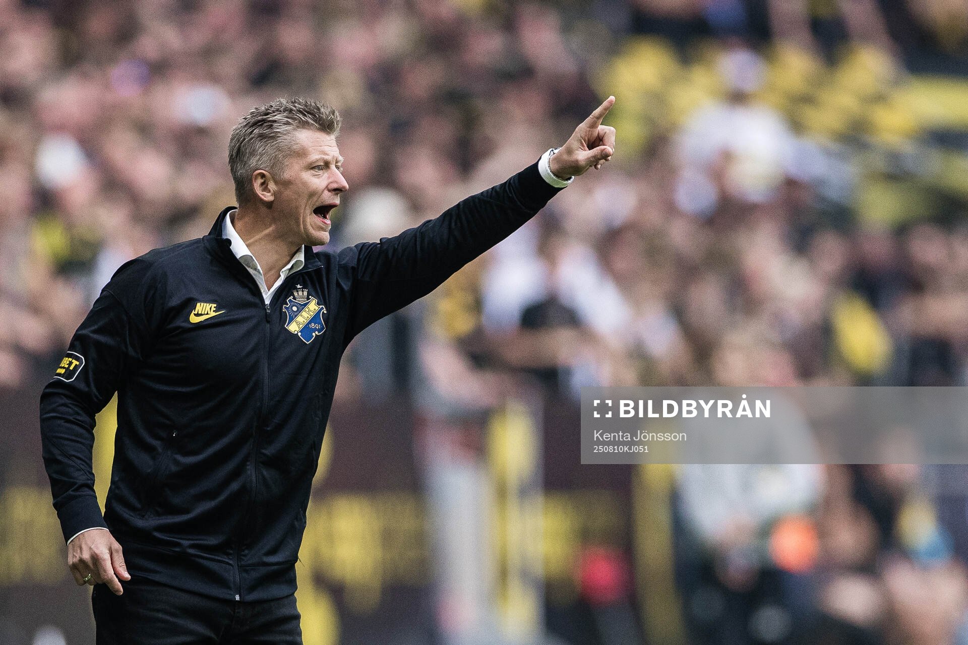 AIKs tränare Mikkjal Thomassen
