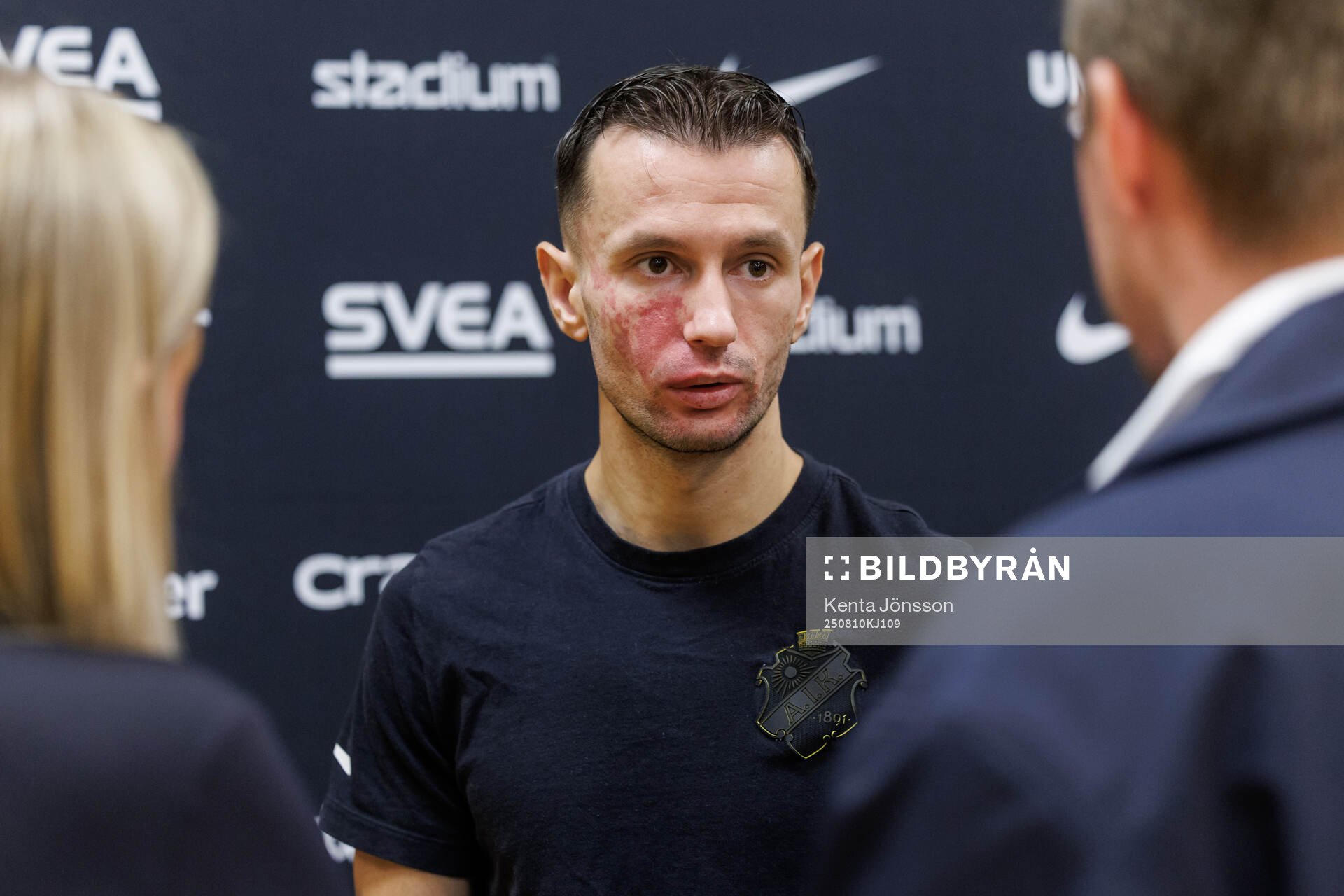 AIKs Bersant Celina i mixade zonen