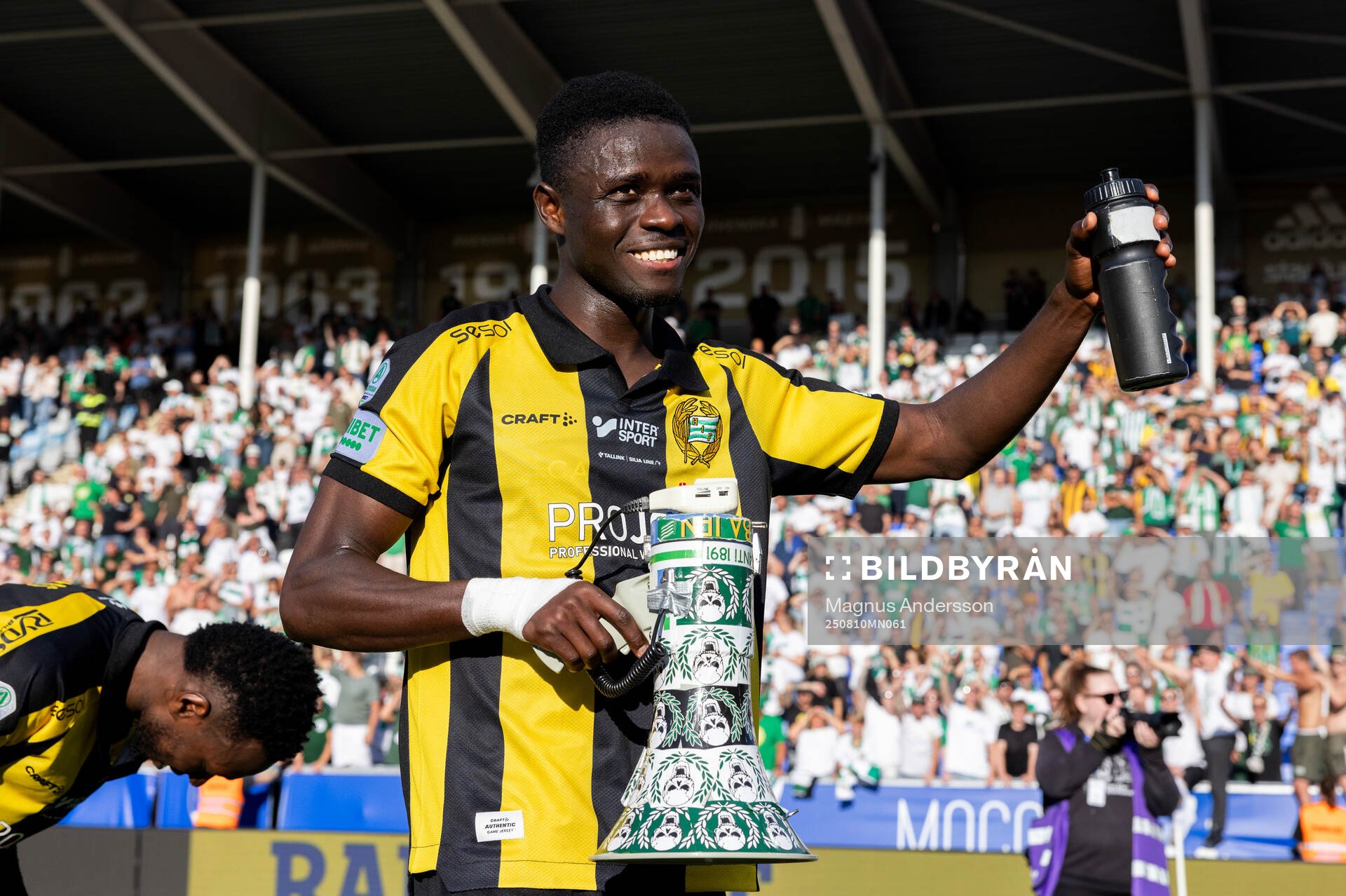 Hammarbys Ibrahima Breze Fofana jublar