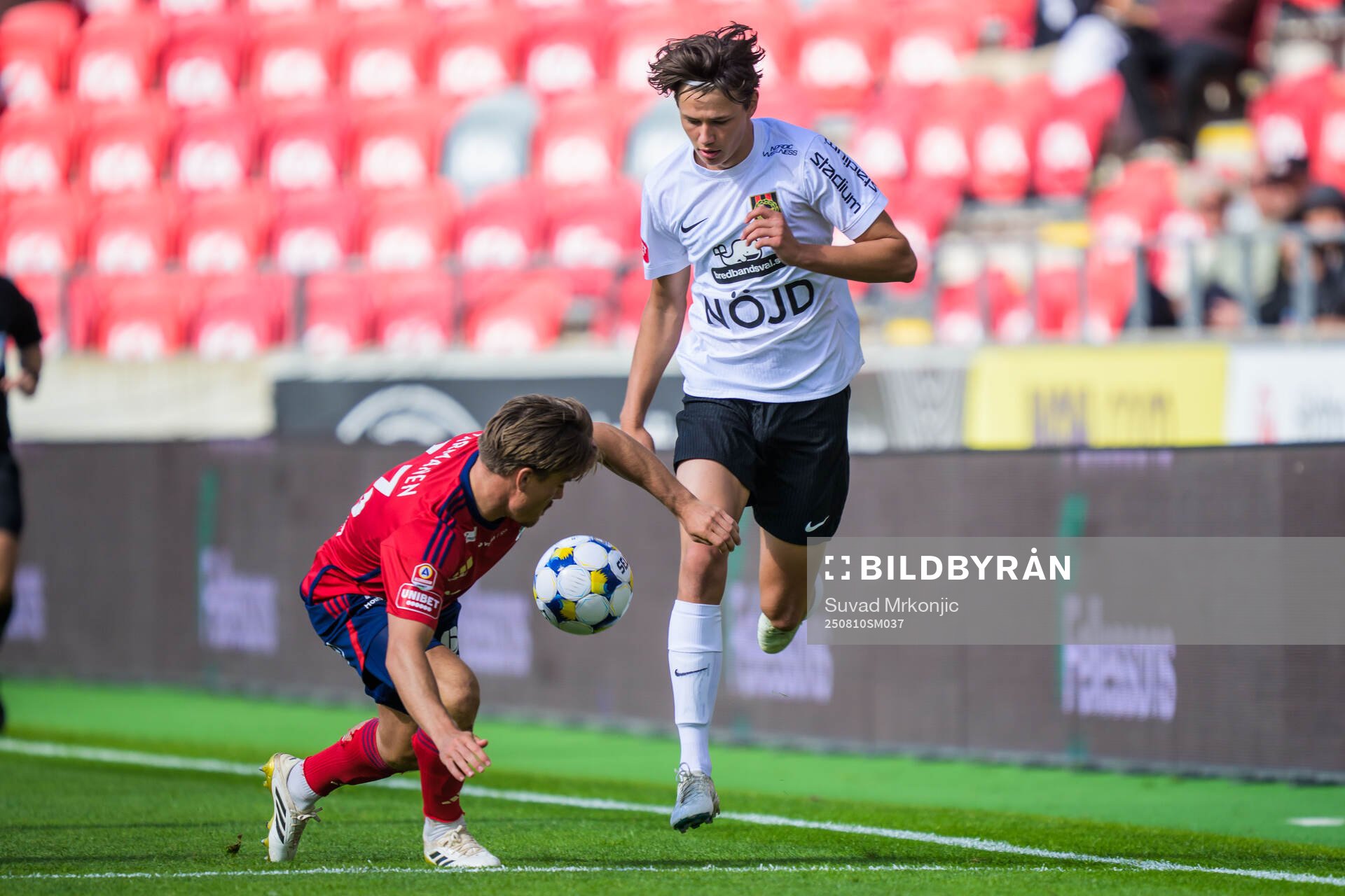 Östers Tatu Varmanen och Brommapojkarnas Oskar Cotton