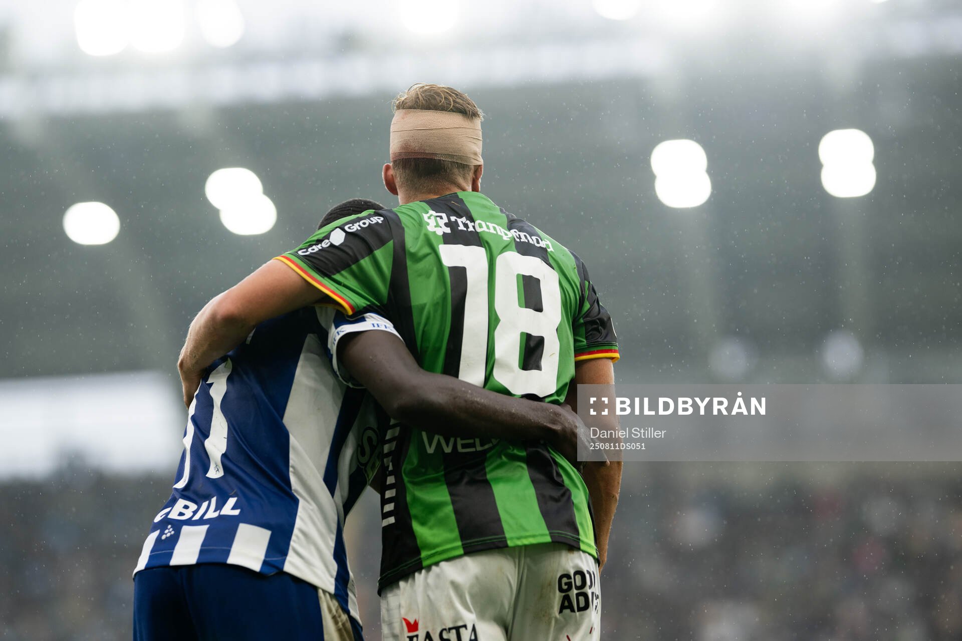 IFK Göteborgs Saidou Alioum Moubarak och GAIS Kevin Holmén