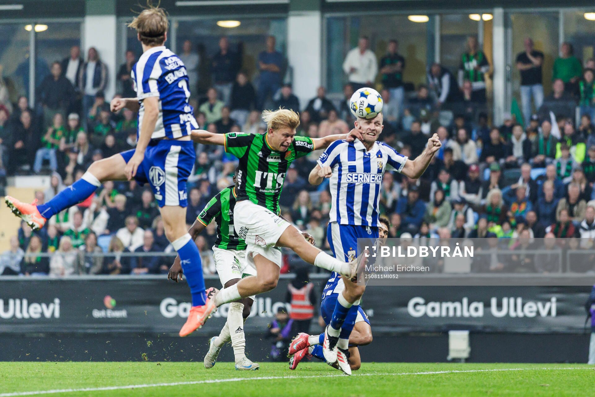 GAISs Rasmus Niklasson Petrovic och IFK Göteborgs Jonas