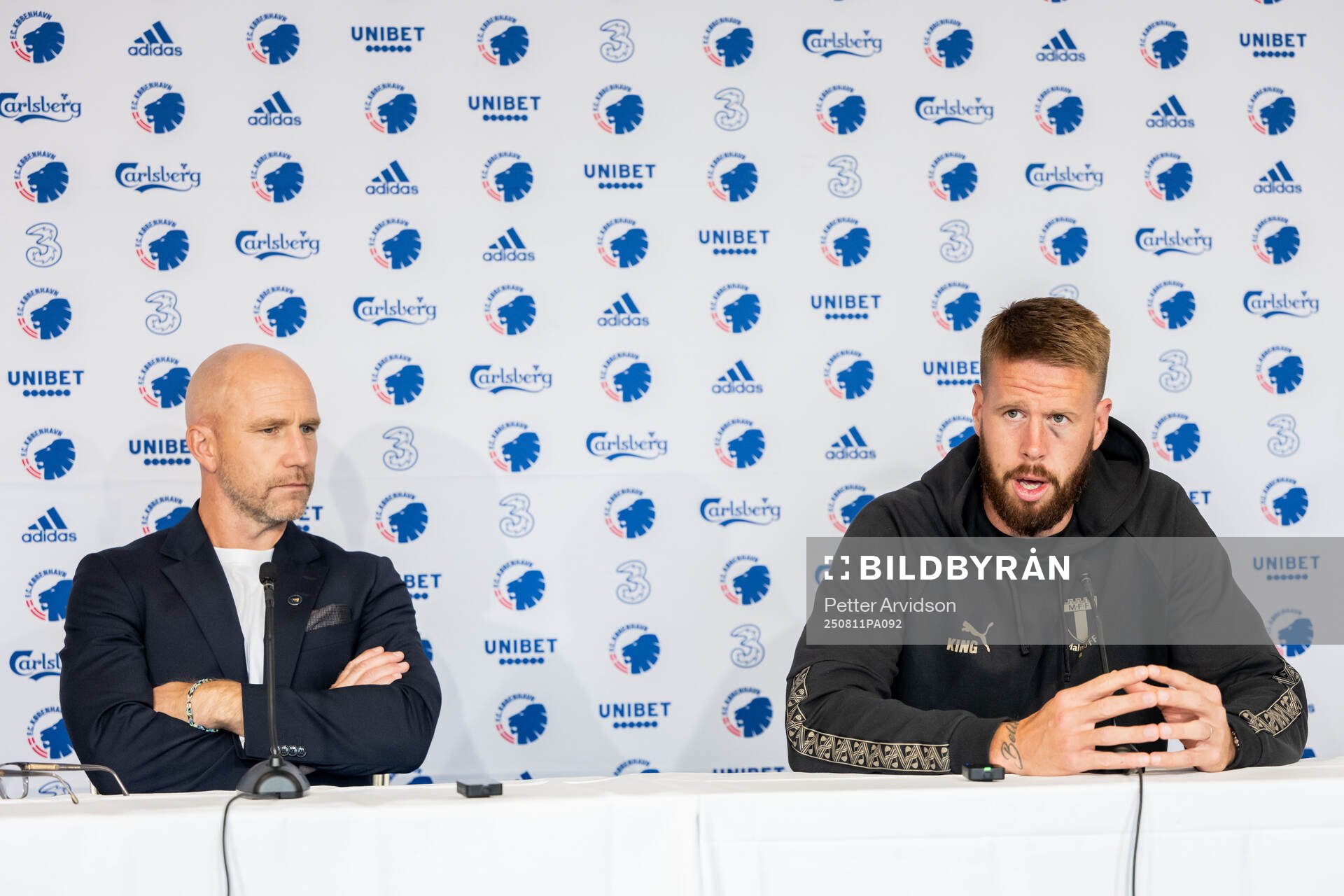Head coach Henrik Rydström and Pontus Jansson of Malmö FF