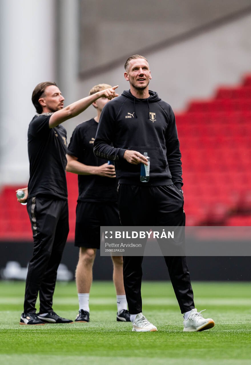 Goalkeeper Robin Olsen of Malmö FF at a stadium walk-around