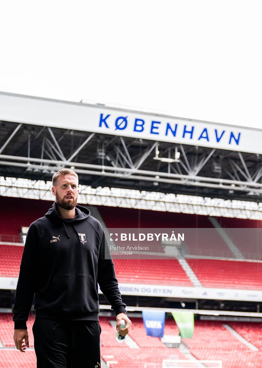 Pontus Jansson of Malmö FF at a stadium walk-around