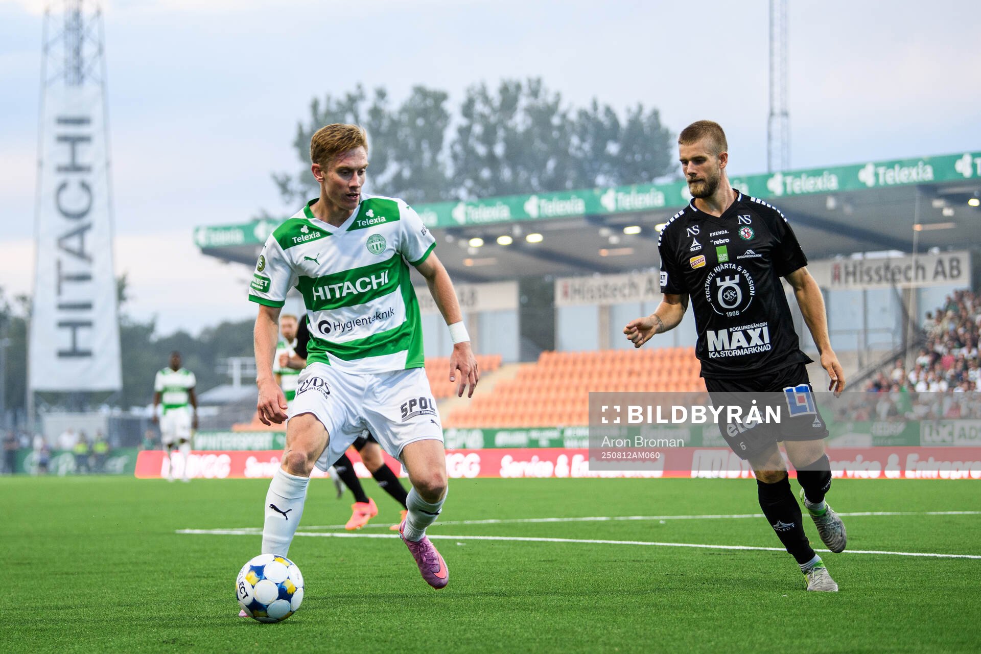 Västerås Karl Gunnarsson och Örebros Melvin Bajrovic