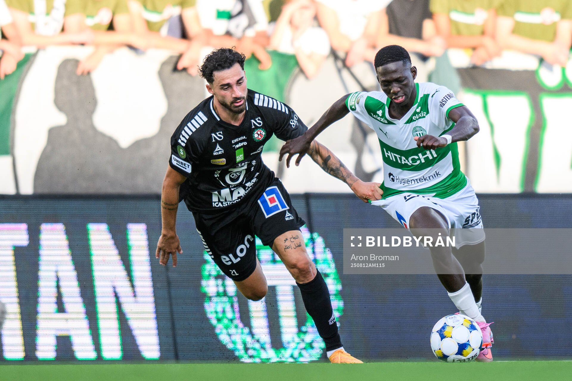 Örebros Simon Amin och Västerås Mamadou Ousmane Diagne