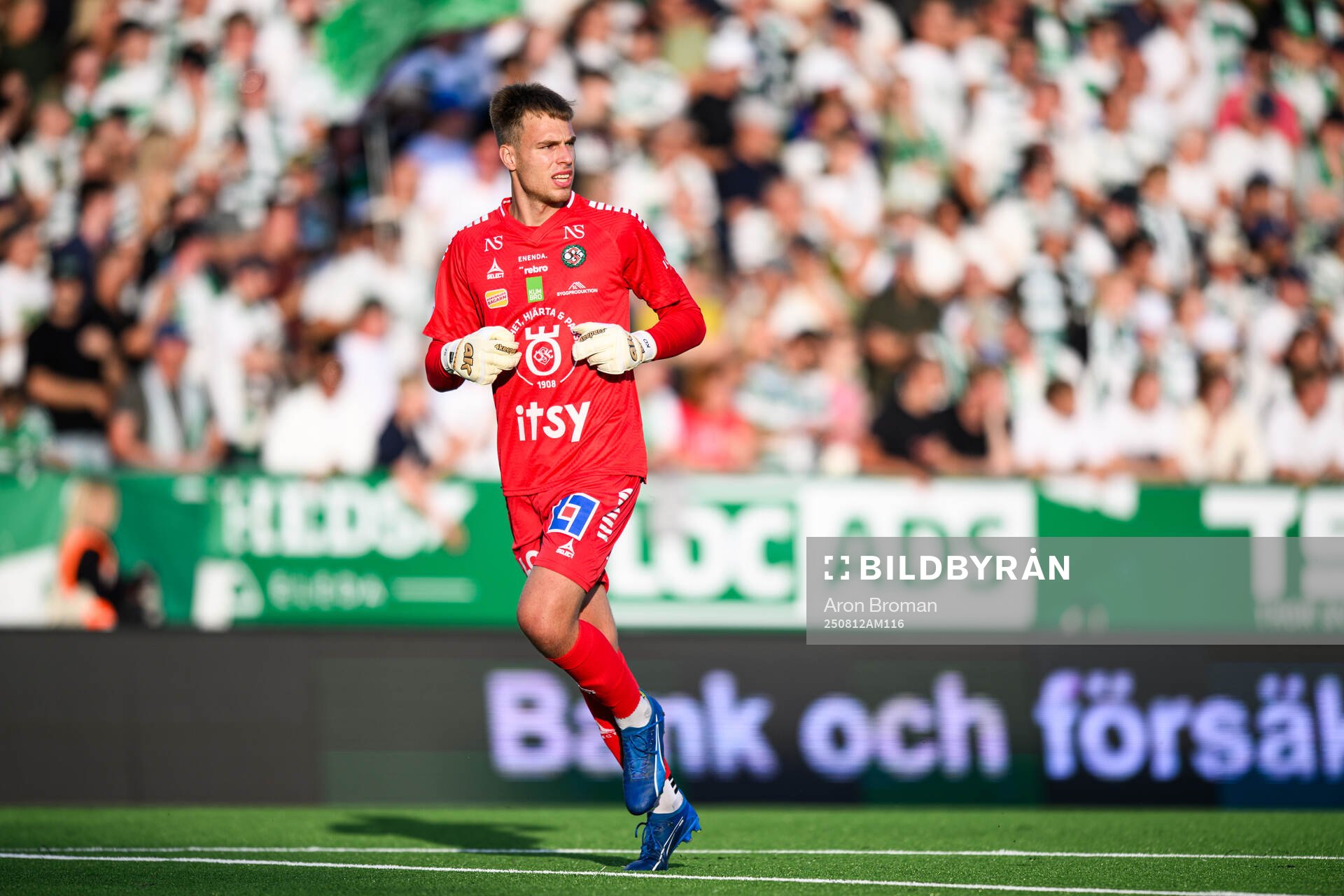 Örebros målvakt Jakub Ojrzynski
