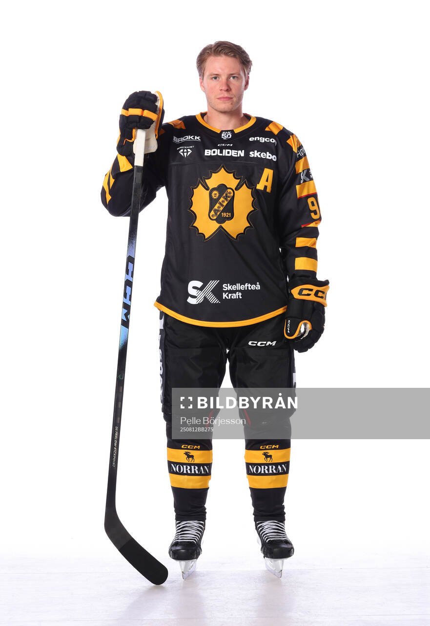 Skellefteås Rickard Hugg 3
