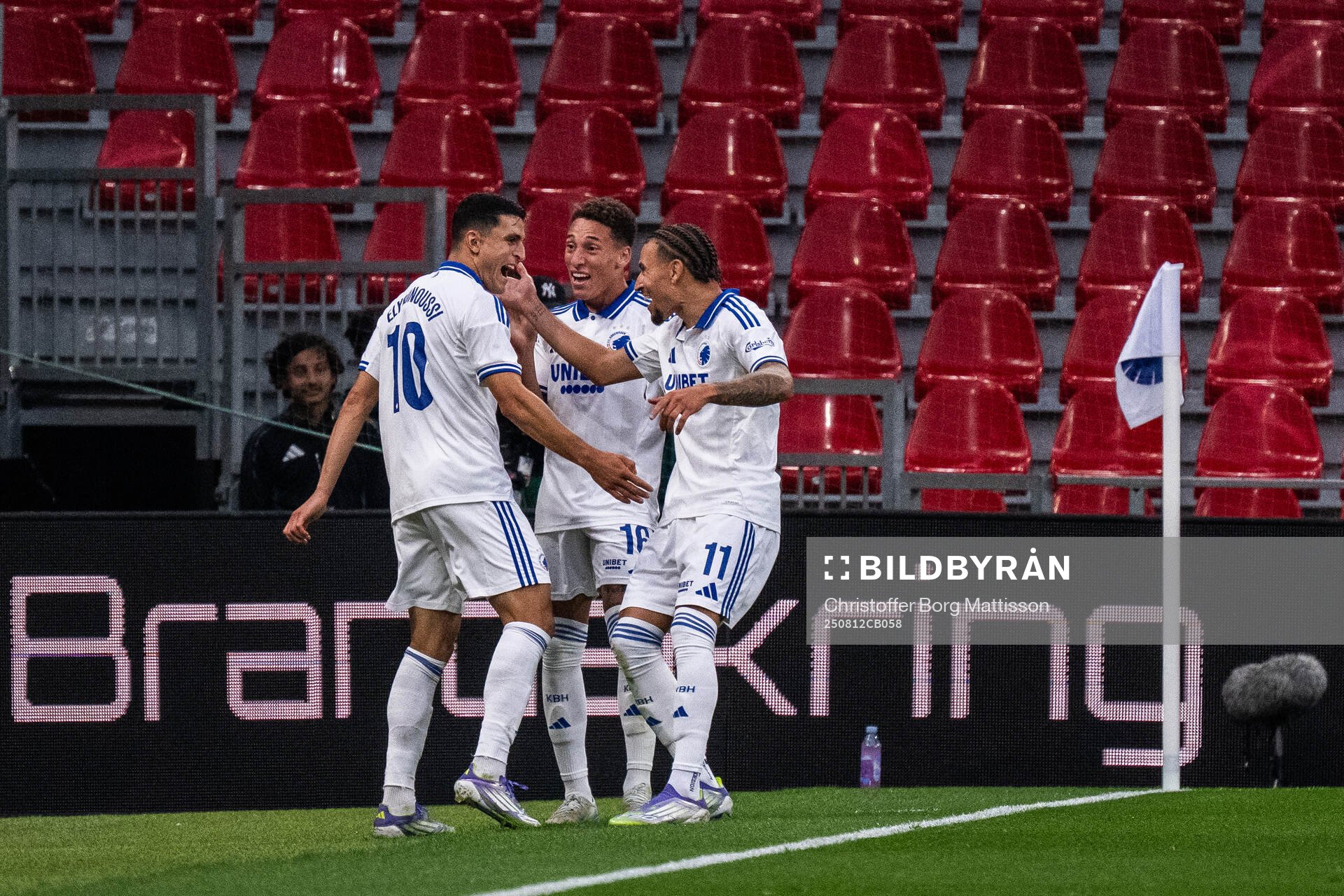 Mohamed Elyounoussi, Robert and Jordan Larsson of FC