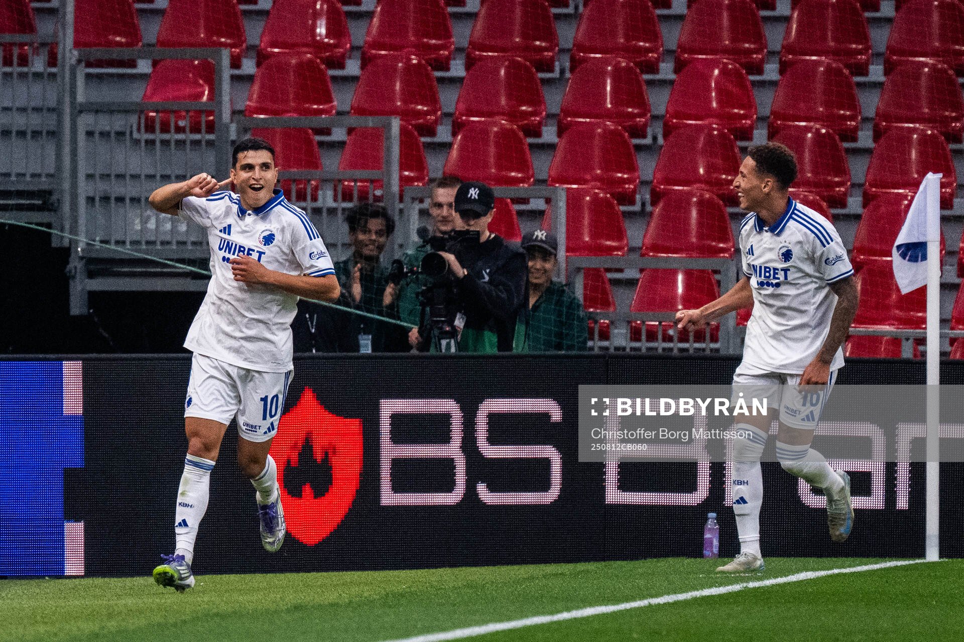 Mohamed Elyounoussi and Robert of FC Copenhagen celebrate