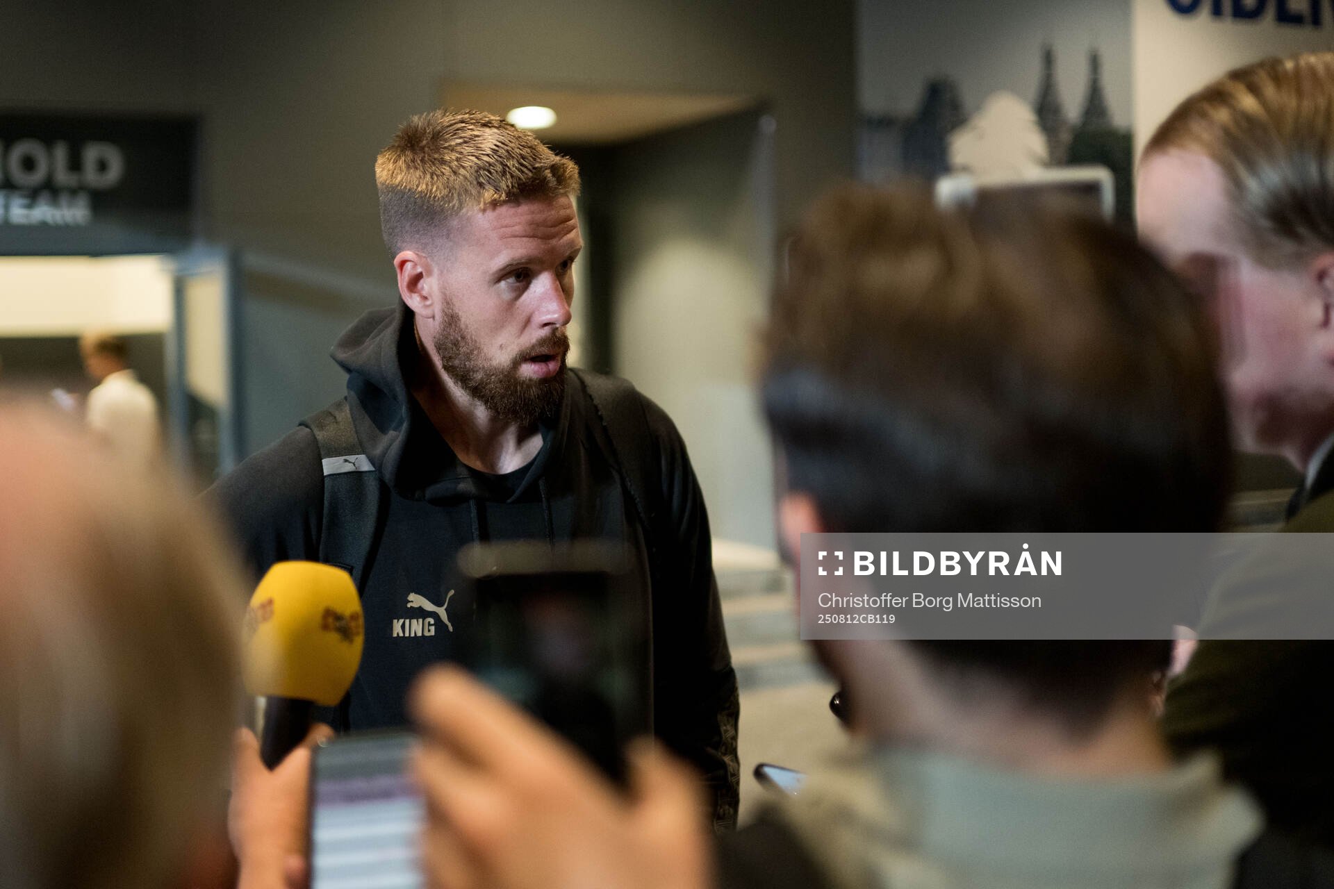 Pontus Jansson of Malmö FF looks dejected