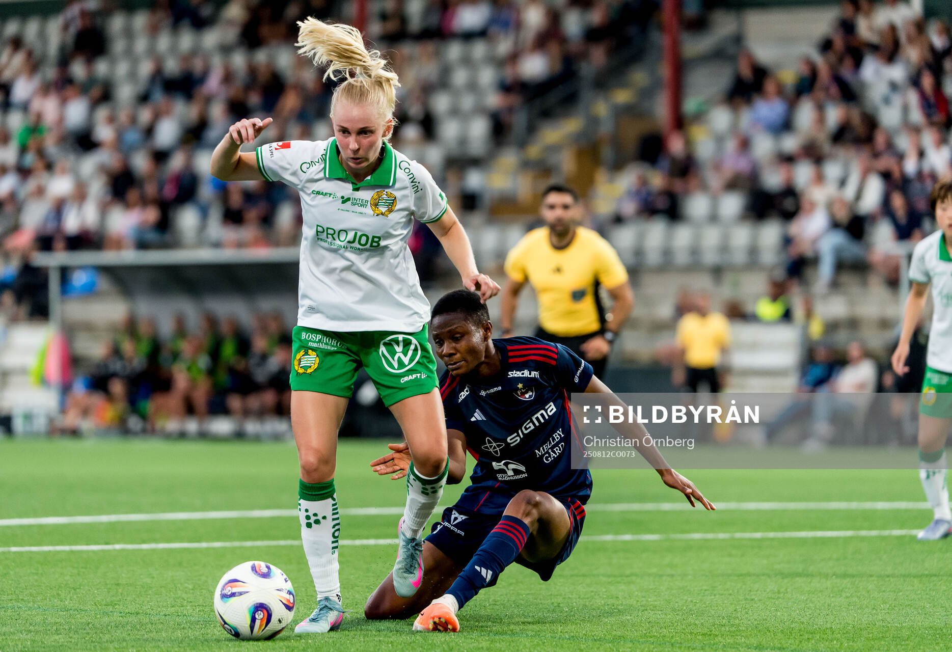 Hammarbys Emilie Joramo och Rosengårds Halimatu Ayinde
