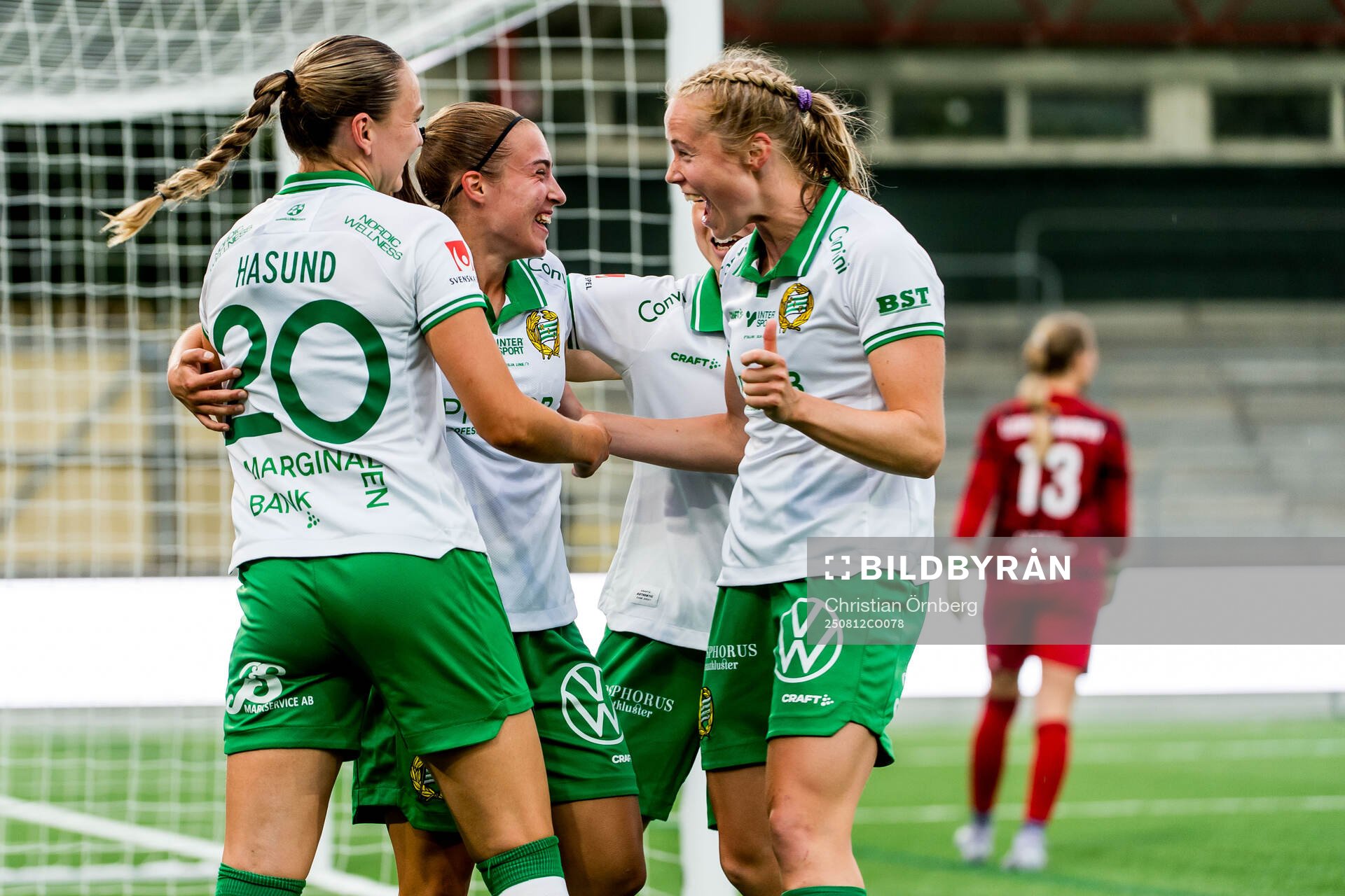 Hammarbys Vilma Emilia Koivisto jublar