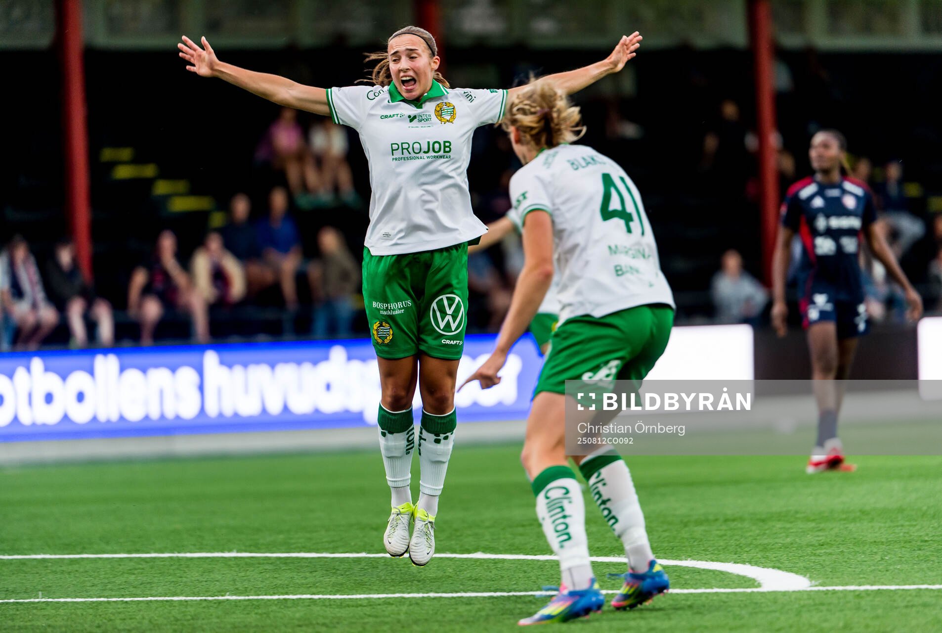 Hammarbys Vilma Emilia Koivisto jublar
