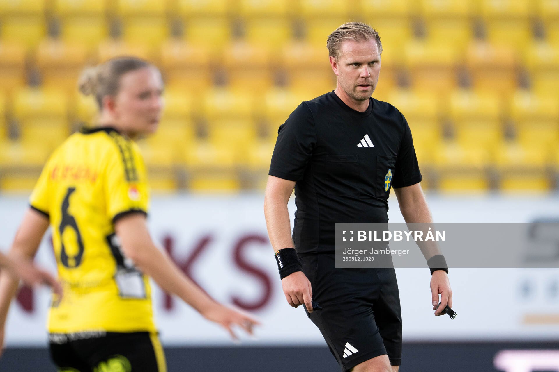 Domare Daniel Särén