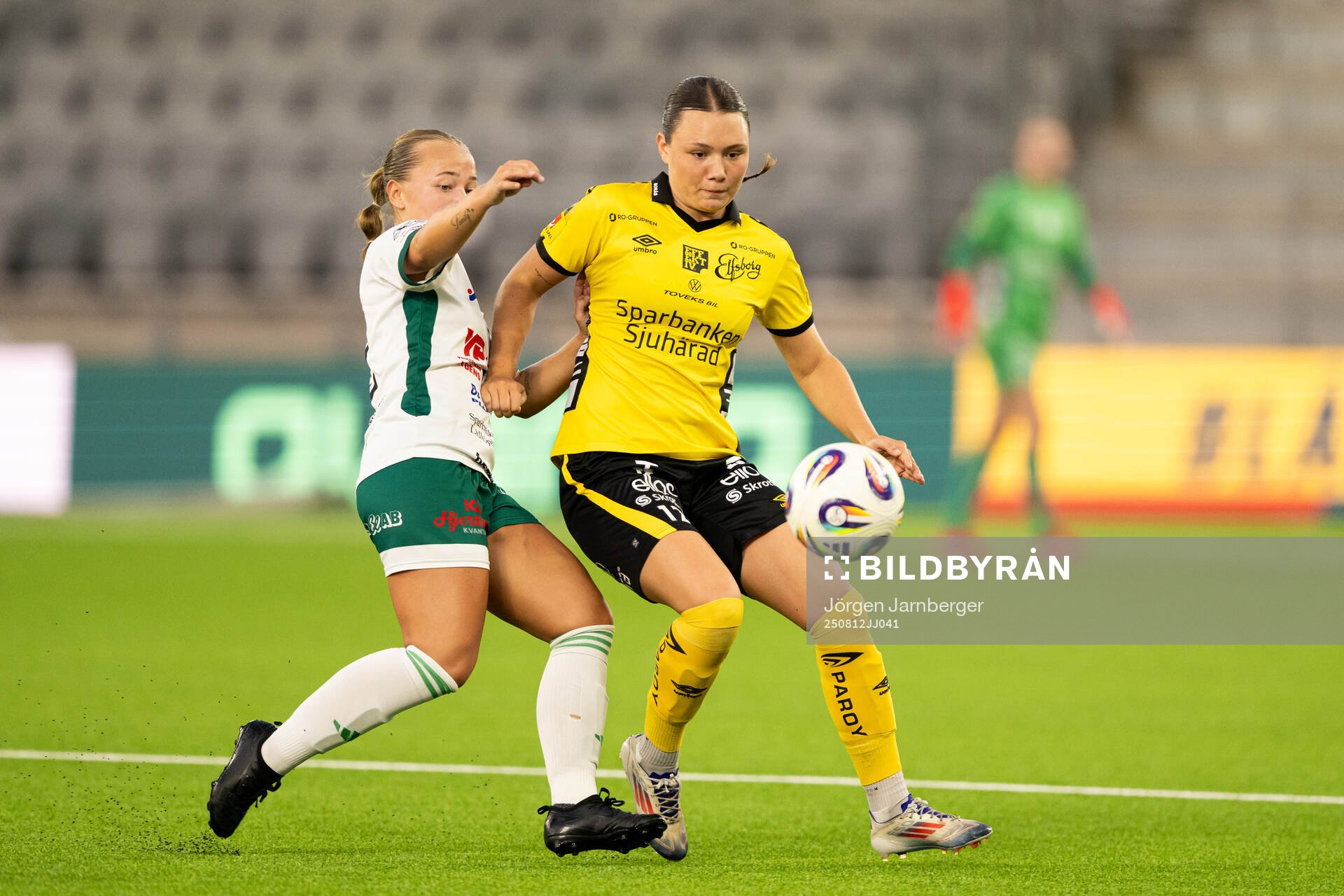 Rådas Felicia Ljung och Elfsborgs Hedvig Petersson