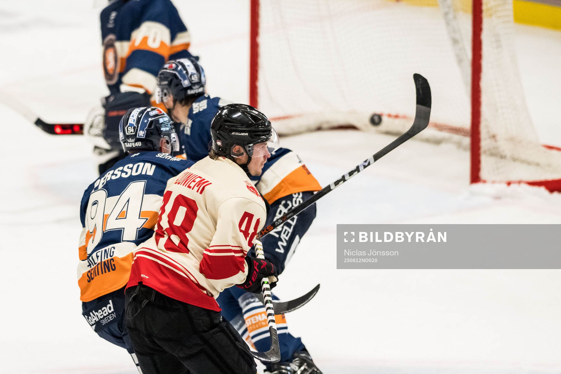 Malmö Redhawks Lauri Pajuniemi jublar