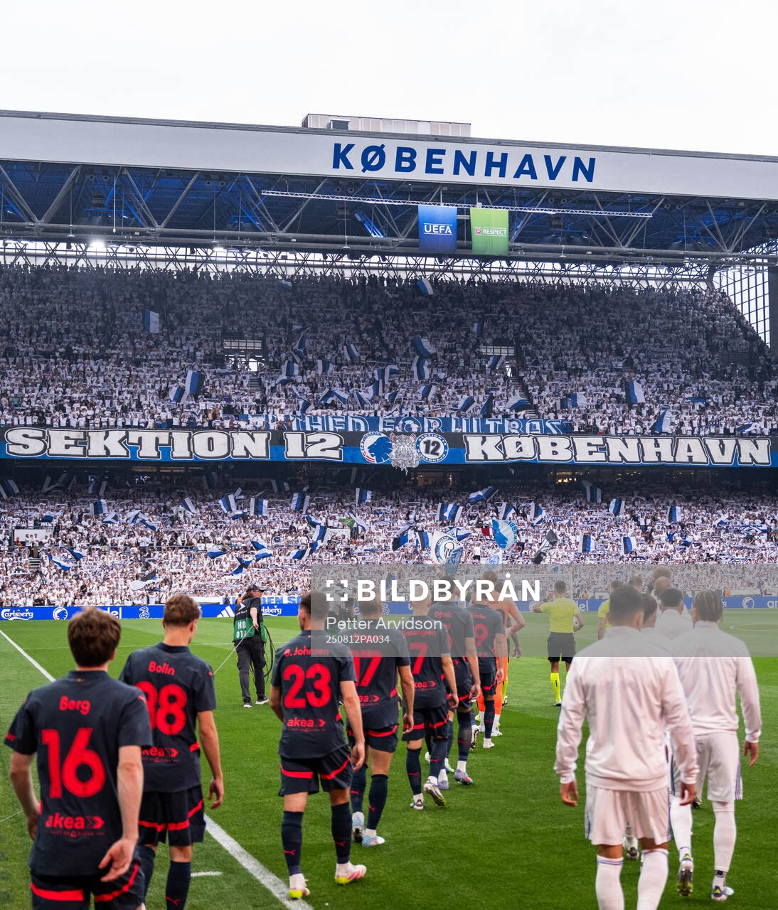 Players of Malmö FF and of FC Copenhagen enter the pitch