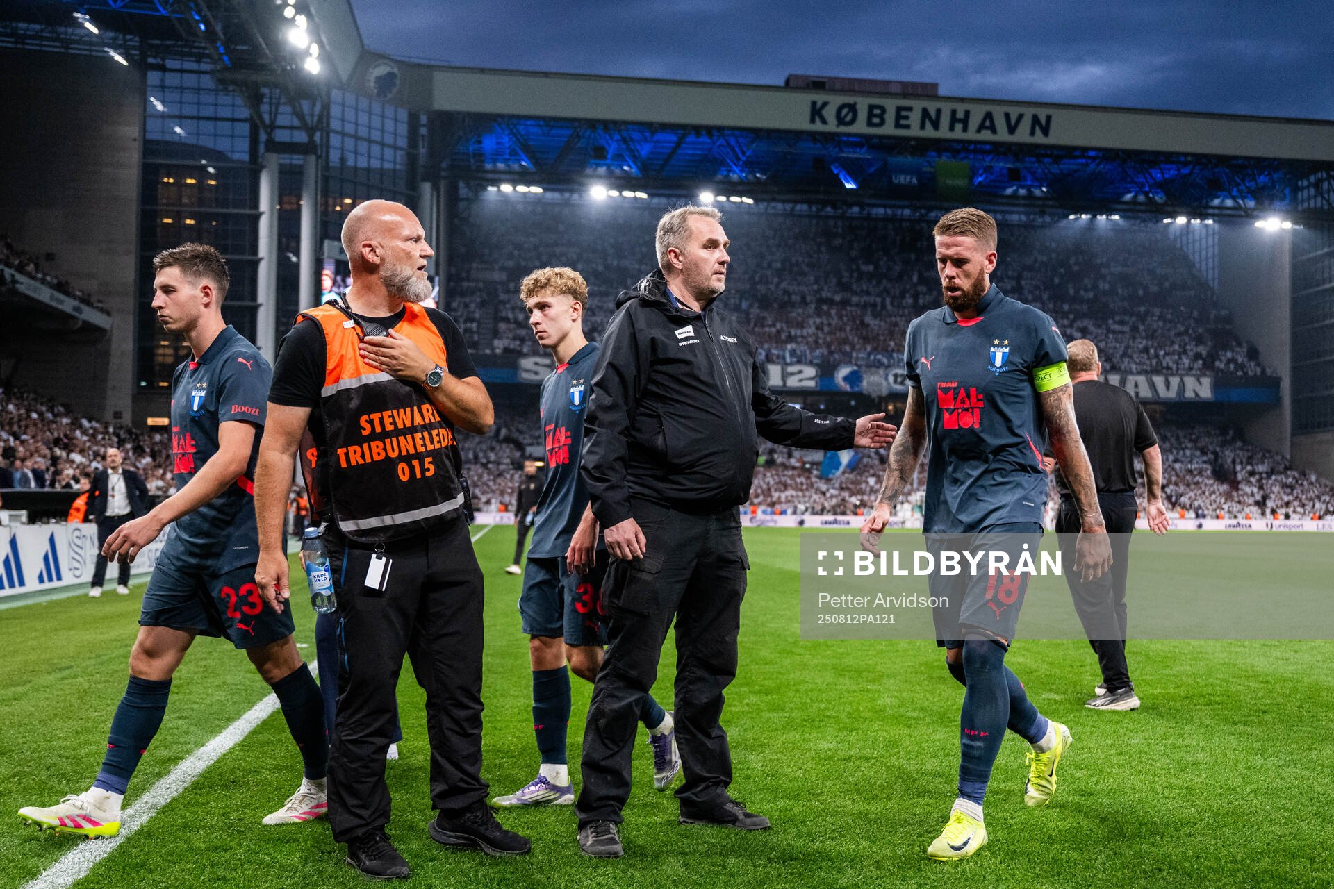 Pontus Jansson of Malmö FF looks dejected