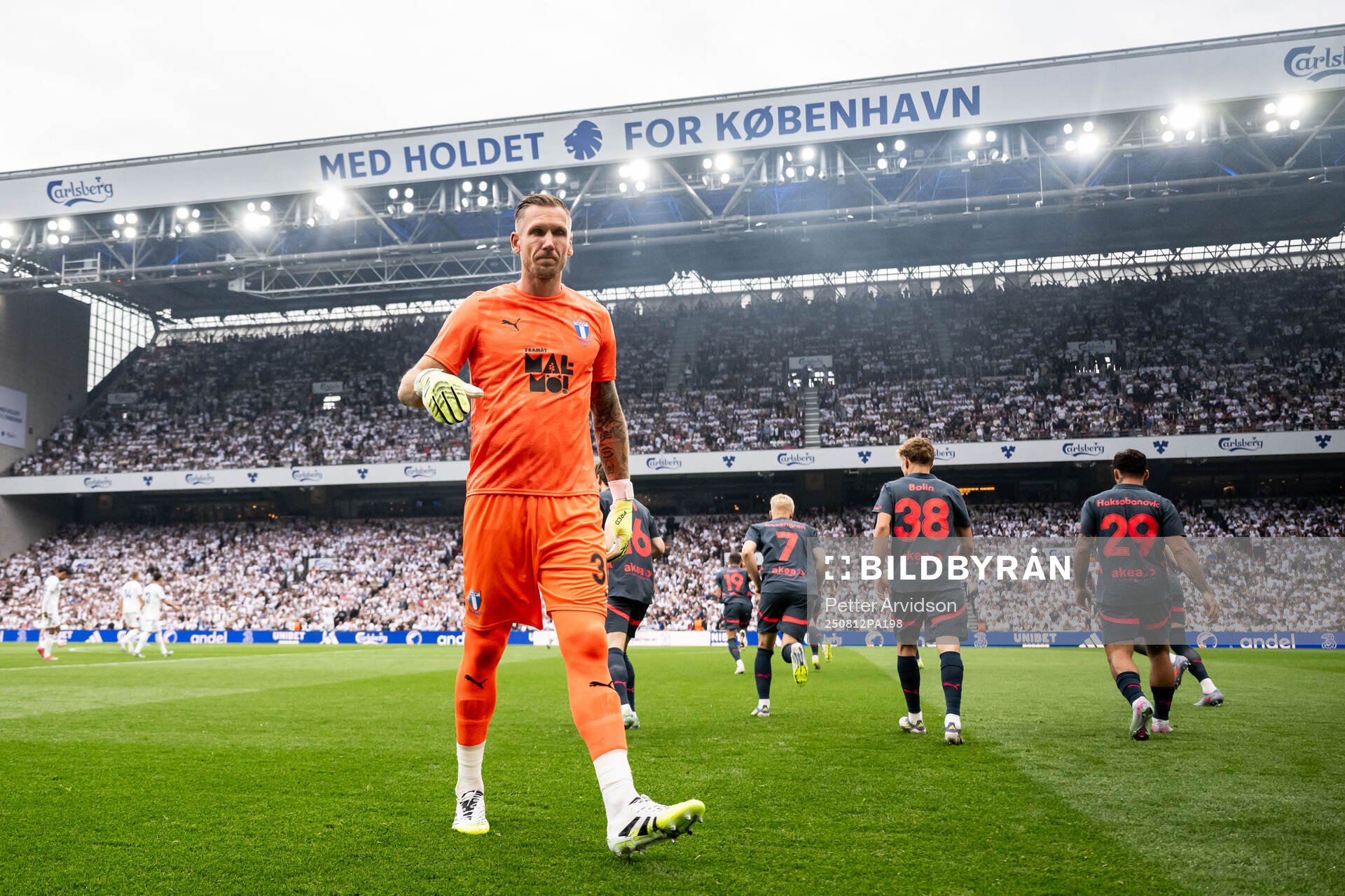 Goalkeeper Robin Olsen of Malmö FF