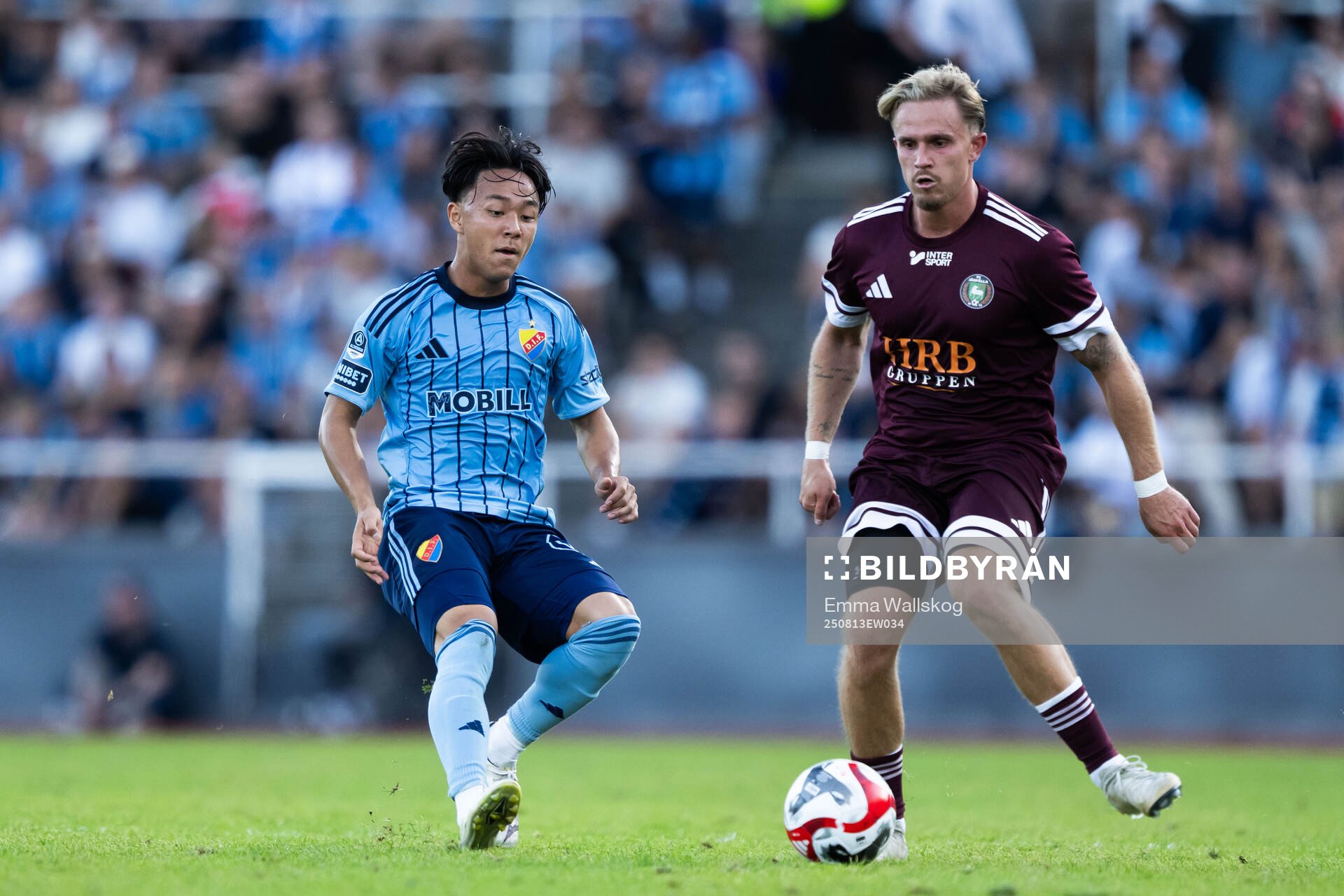 Djurgårdens Keita Kosugi och FC Järfällas Adam Wurtz
