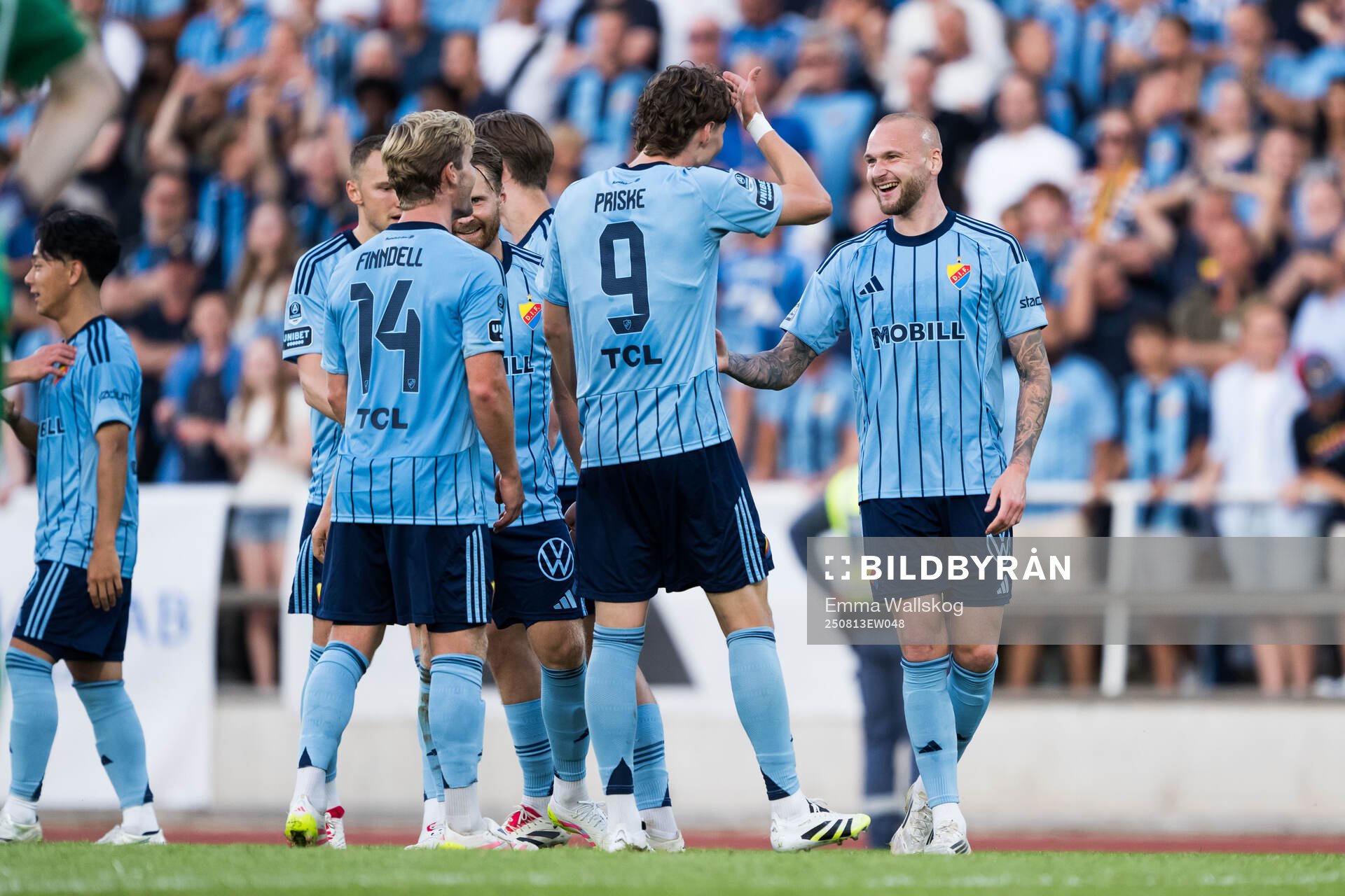 Djurgårdens Adam Ståhl jublar