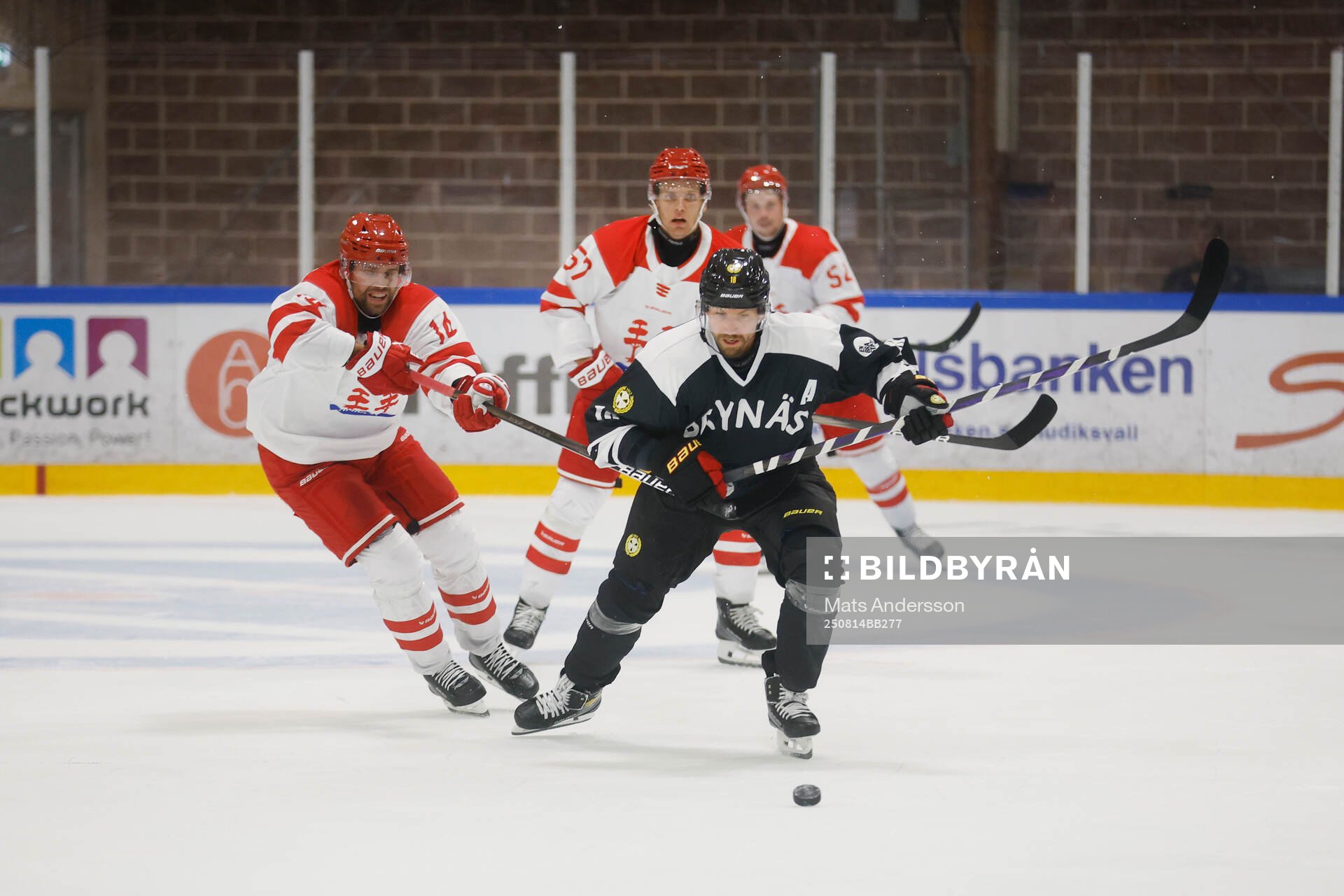 Brynäs Anton Rödin och Timrås Emil Pettersson