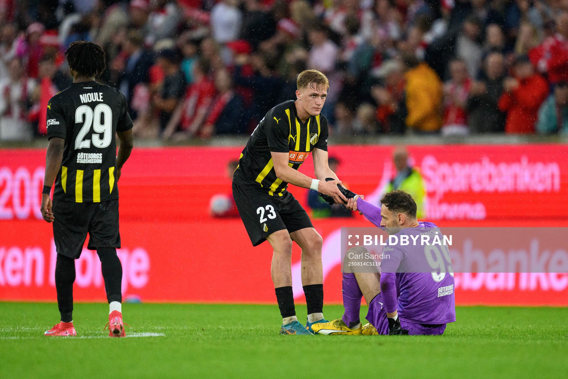 Olle Samuelsson and goalkeeper Etrit Berisha of Häcken
