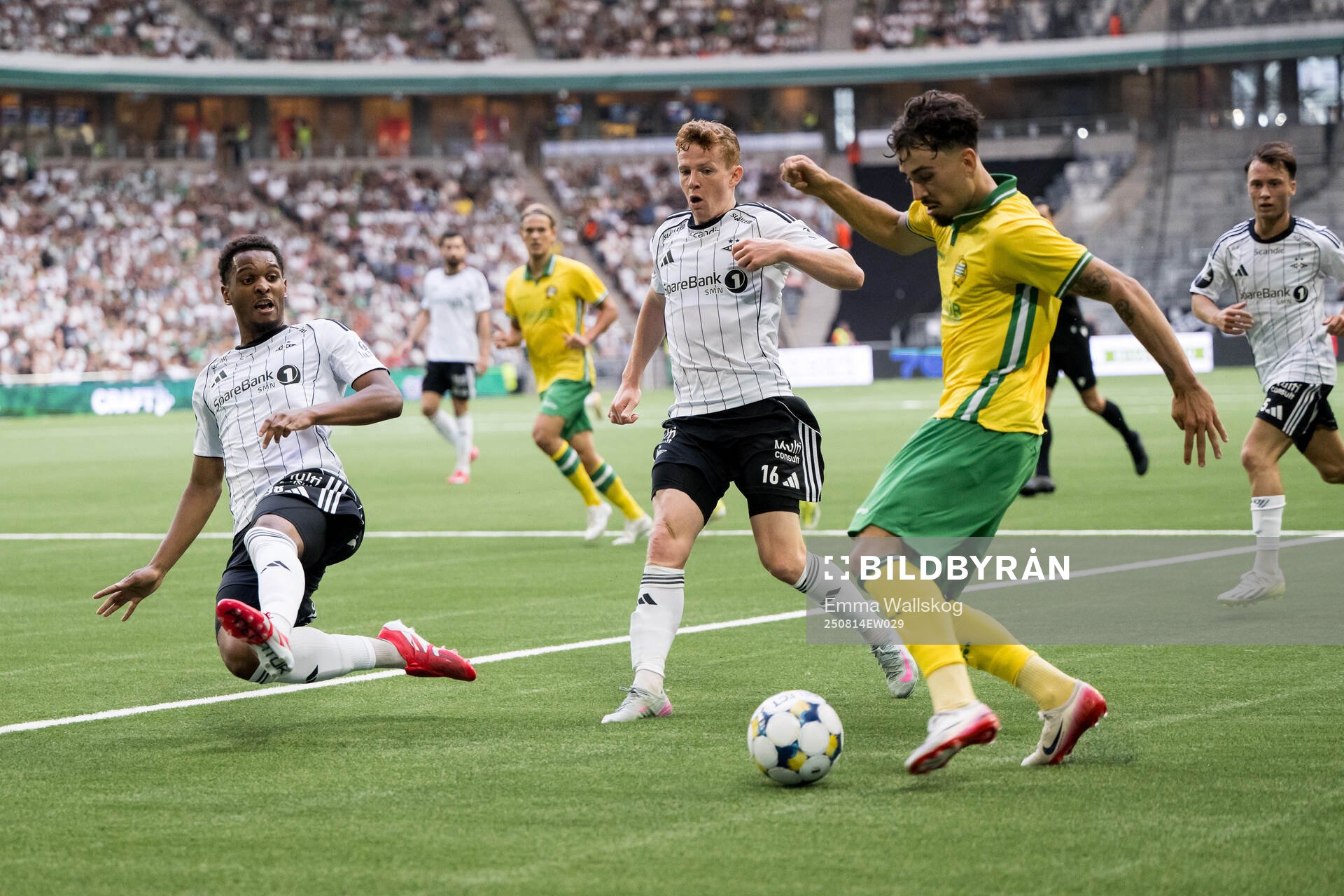 Sebastian Tounekti of Hammarby against Mikkel Konradsen