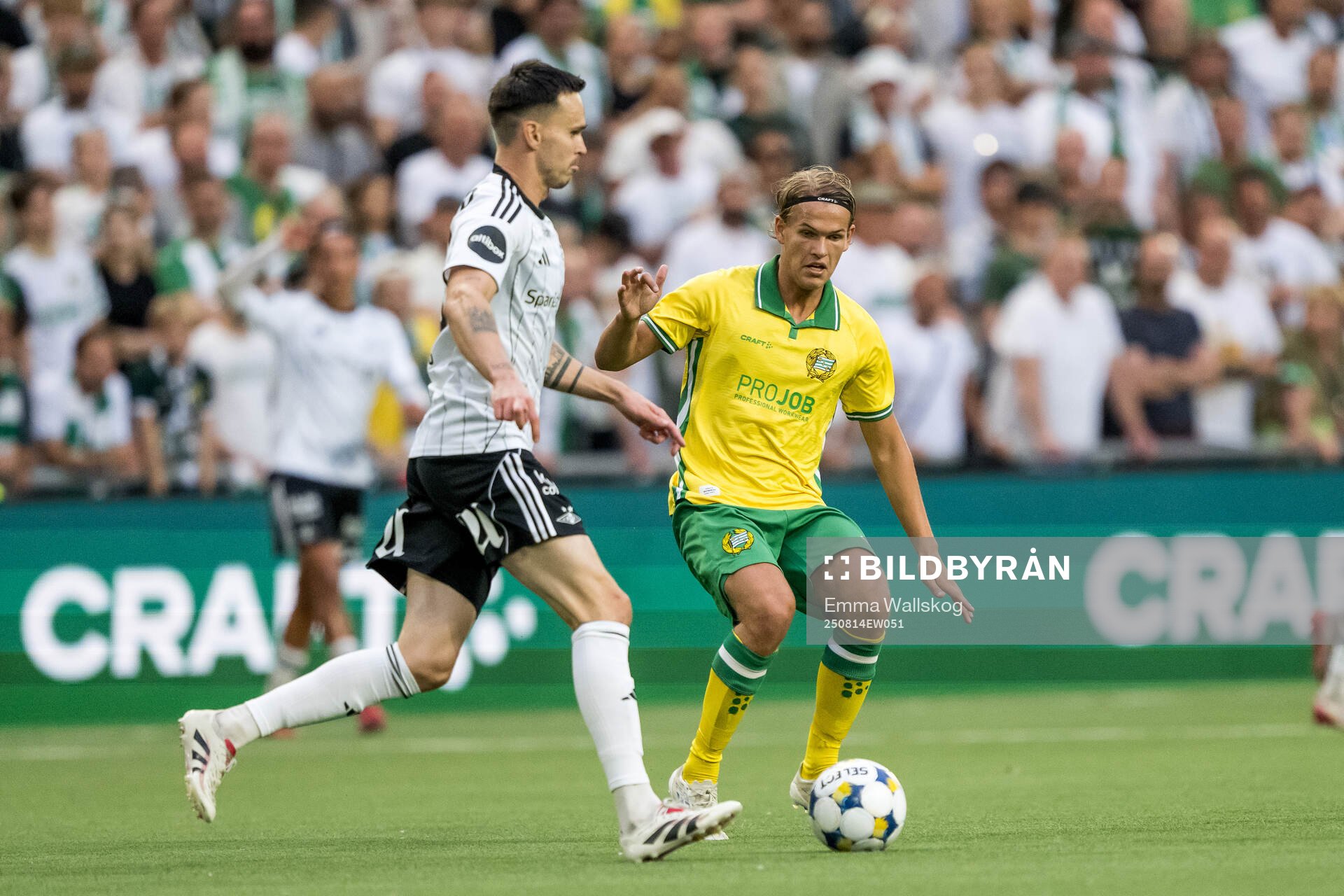 Ole Selnæs of Rosenborg and Markus Karlsson of Hammarby