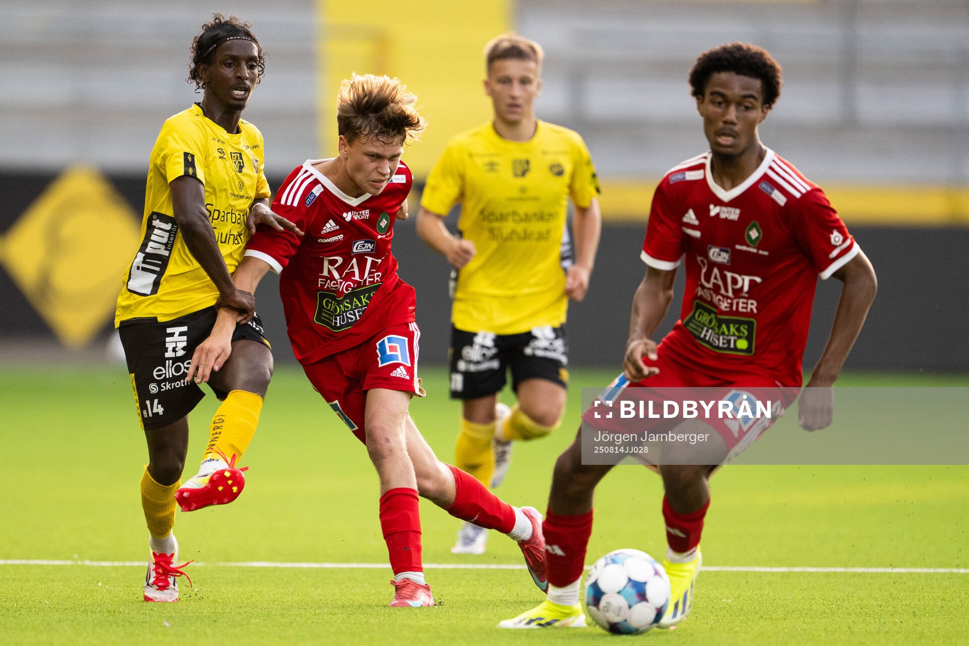 Elfsborgs Abdifatah Mohamed Muse och Skövde AIKs Vincent