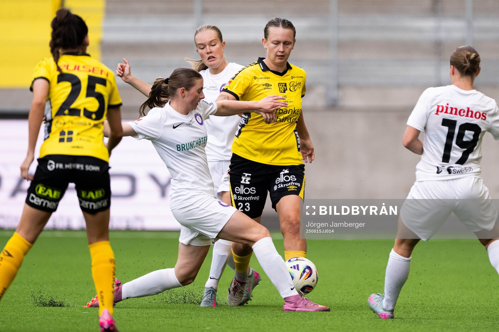 Jitexs Felicia Torstensson och Elfsborgs Ellen Nilsson