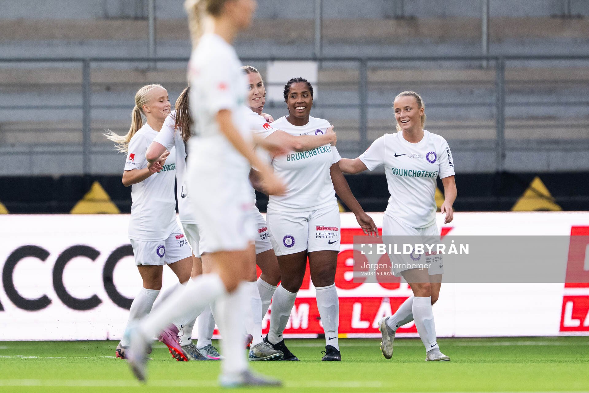 Jitexs Amanda Ebbesson jublar