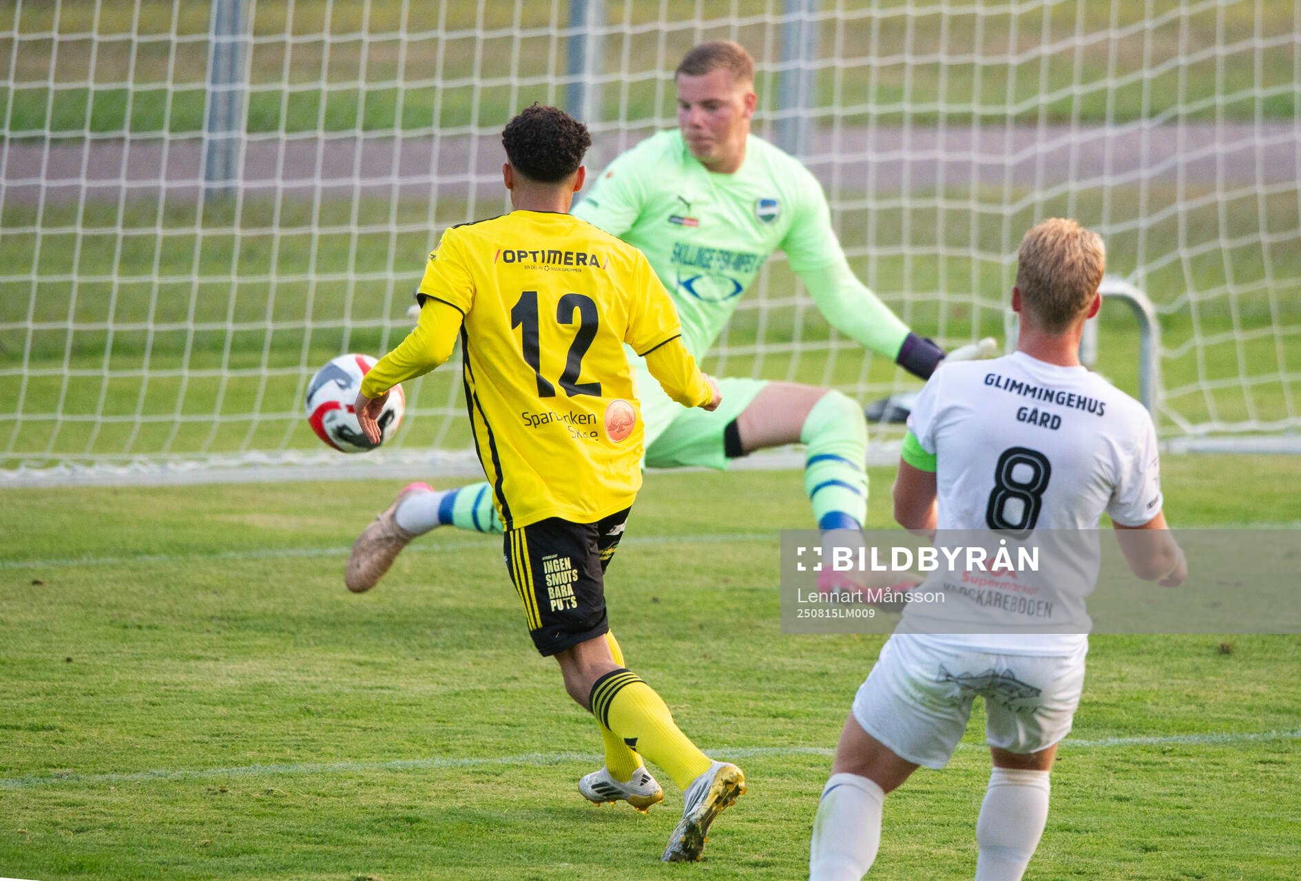 IFK Hässleholms Zeidan Sala gör 1-0 bakom Österlens