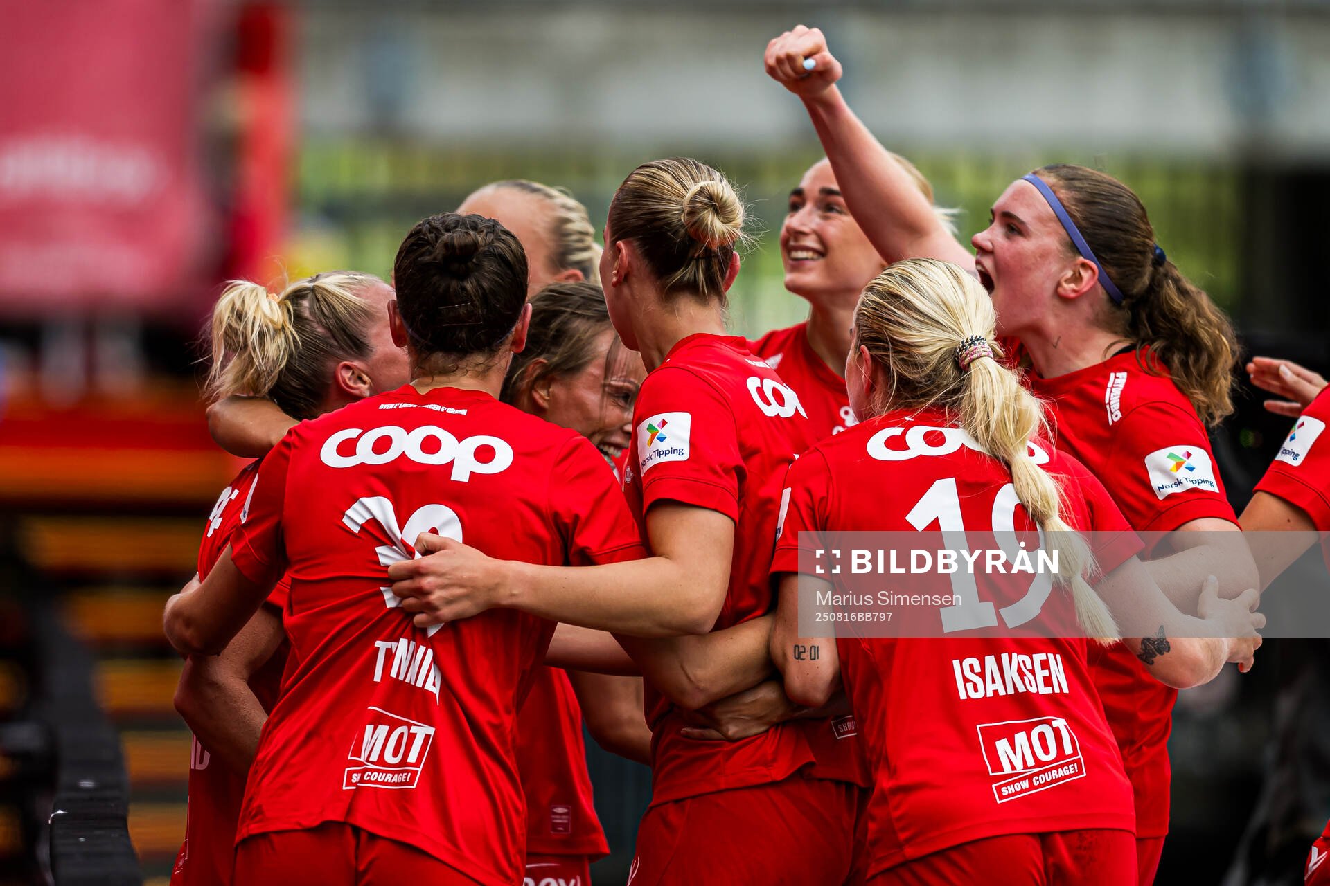 Ingrid Østervold Stenevik of Brann celebrates